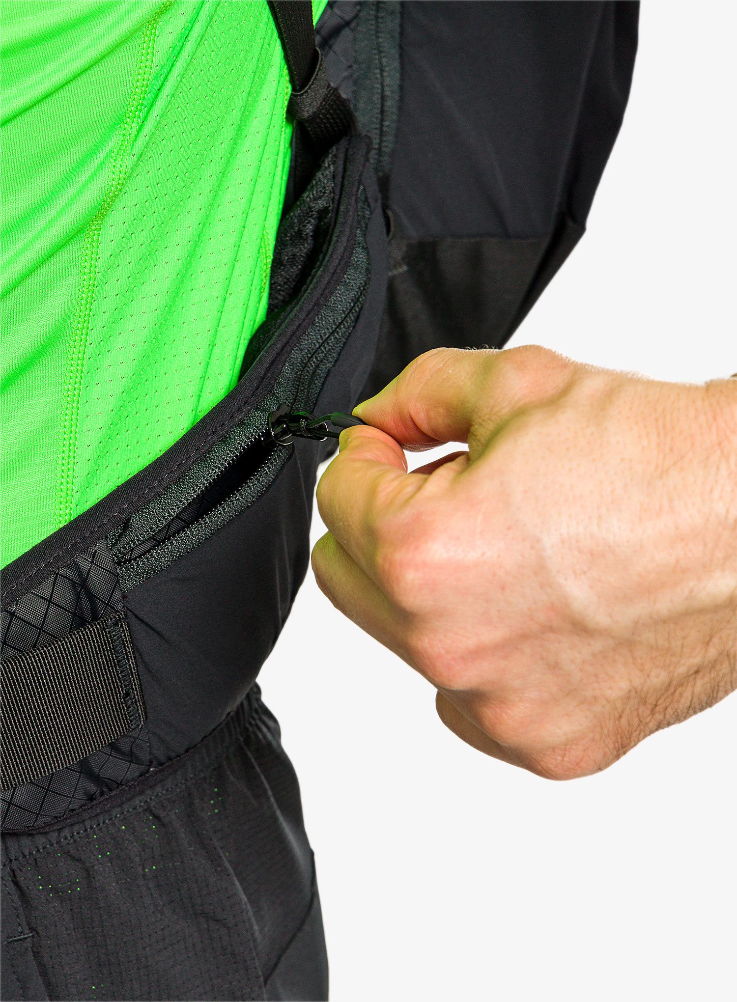 Turistický batoh Inov-8 VentureLite 25 - black/green