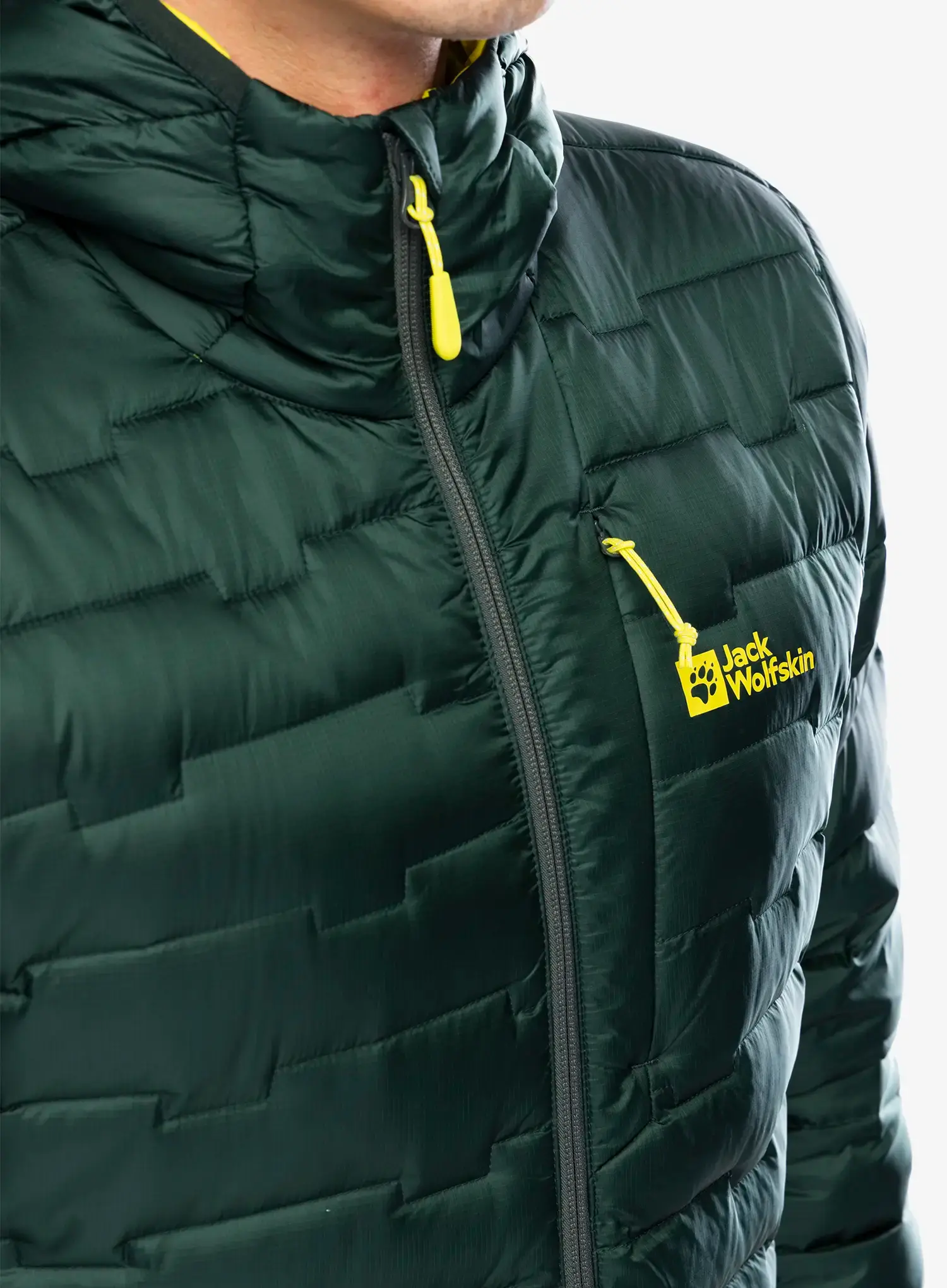 Péřová bunda Jack Wolfskin Passamani Down Hoody - black olive