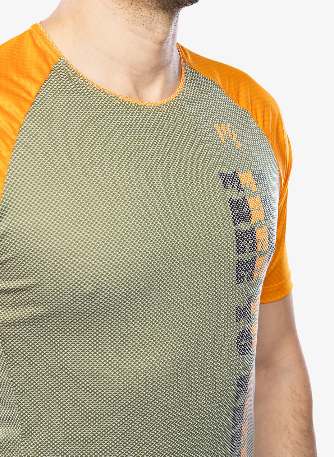 Rychleschnoucí triko Karpos Moved Evo Jersey - cedar green/radiant