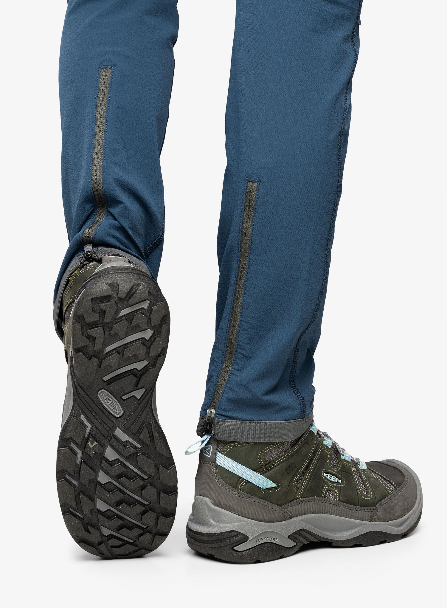 Turistické boty dámské Keen Circadia Mid WP- steel grey/cloud blue