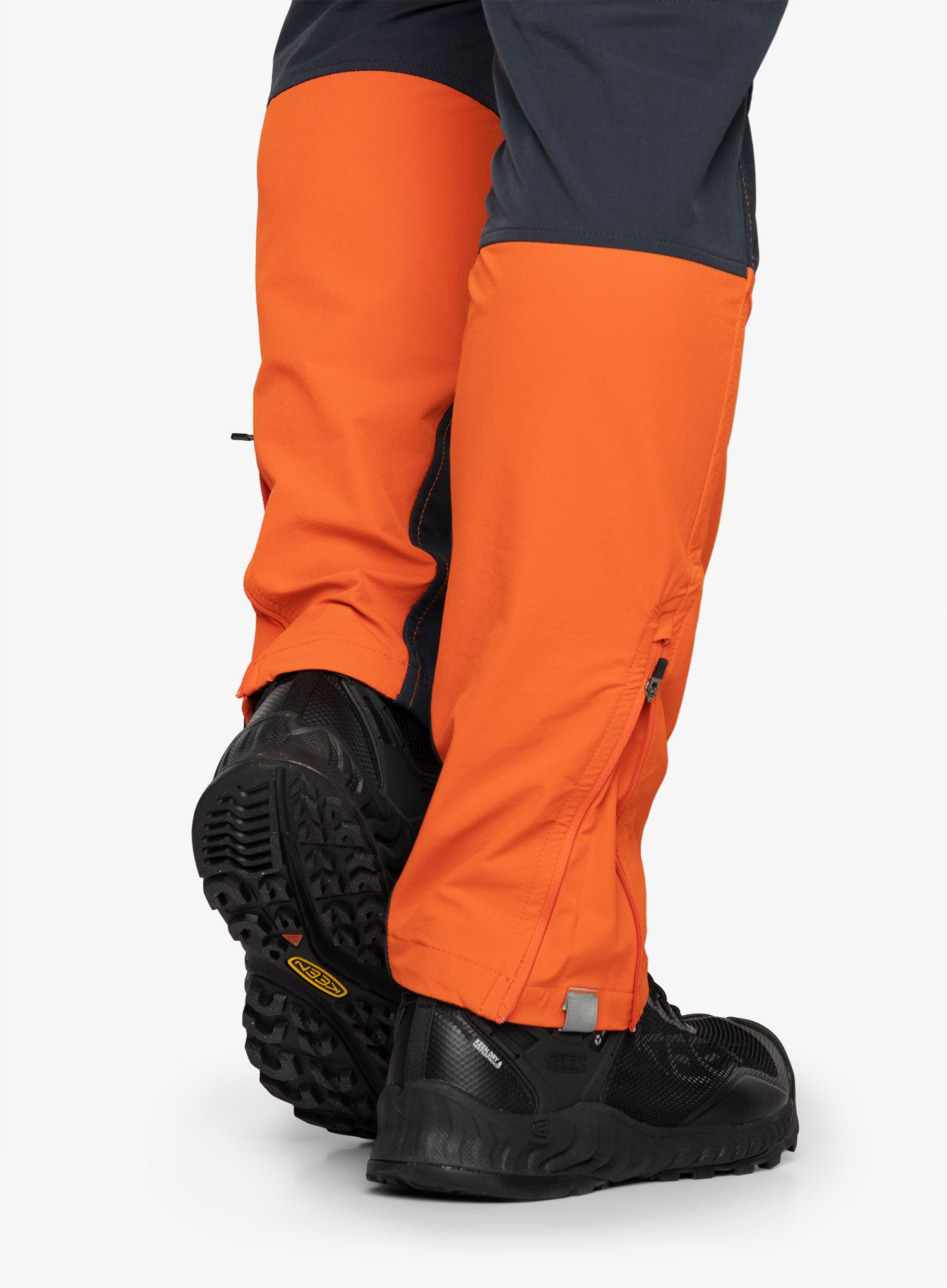 Turistické boty pánské Keen Nxis Evo Mid WP - triple black