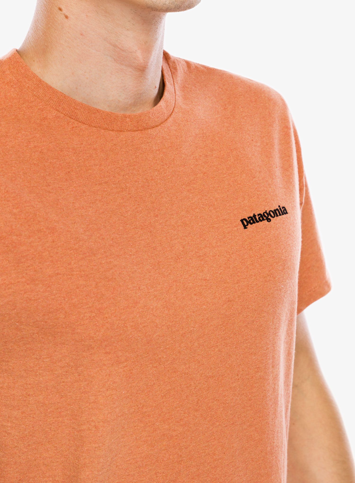 Bavlněné tričko Patagonia P-6 Logo Responsibili-Tee - redtail rust