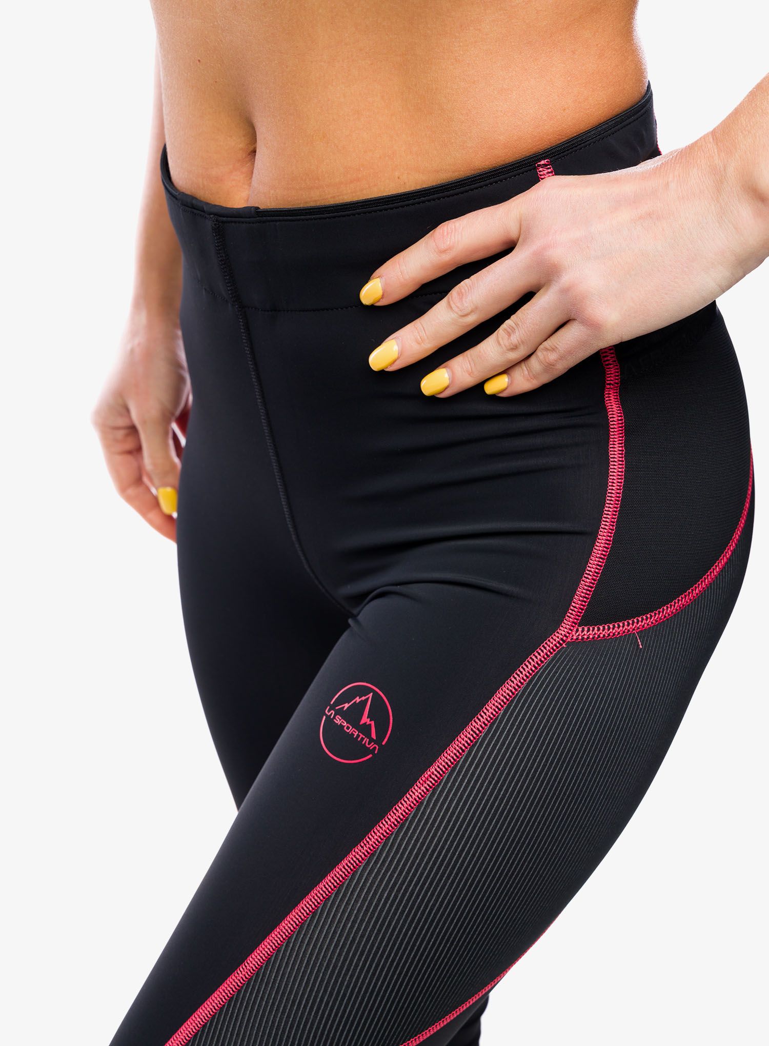 Dámské běžecké legíny La Sportiva Triumph Tight 3/4 - black/hibiscus