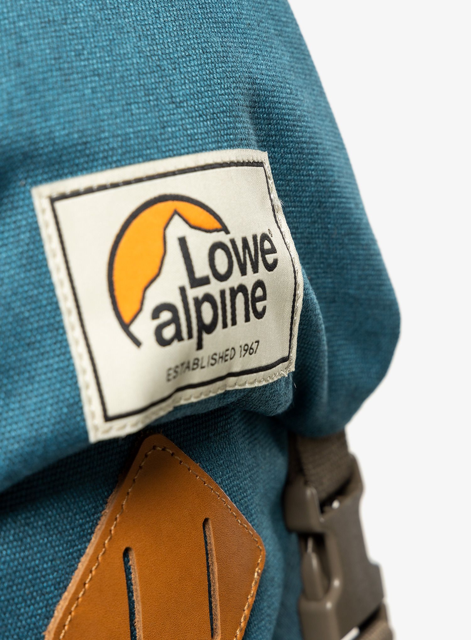 Městský batoh Lowe Alpine Klettersack 30 - mallard blue