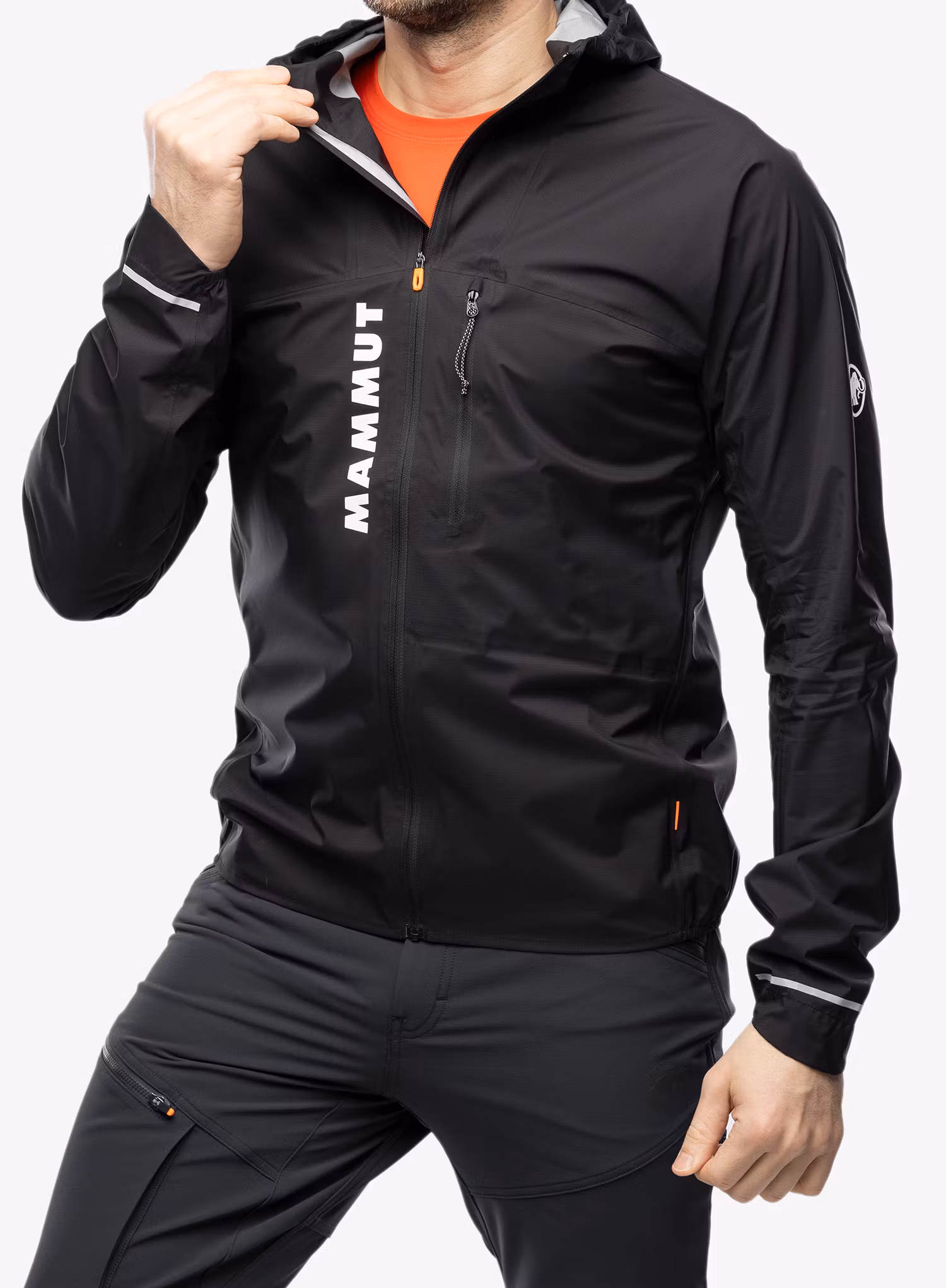 Bunda na běhání Mammut Aenergy TR HS Hooded Jacket - black