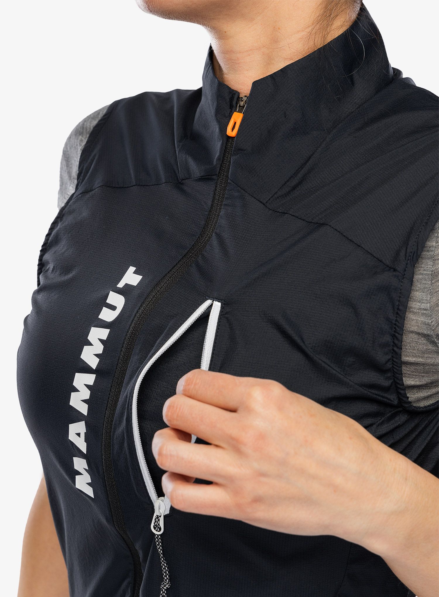 Vesta dámská Mammut Aenergy TR WB Hybrid Vest - black