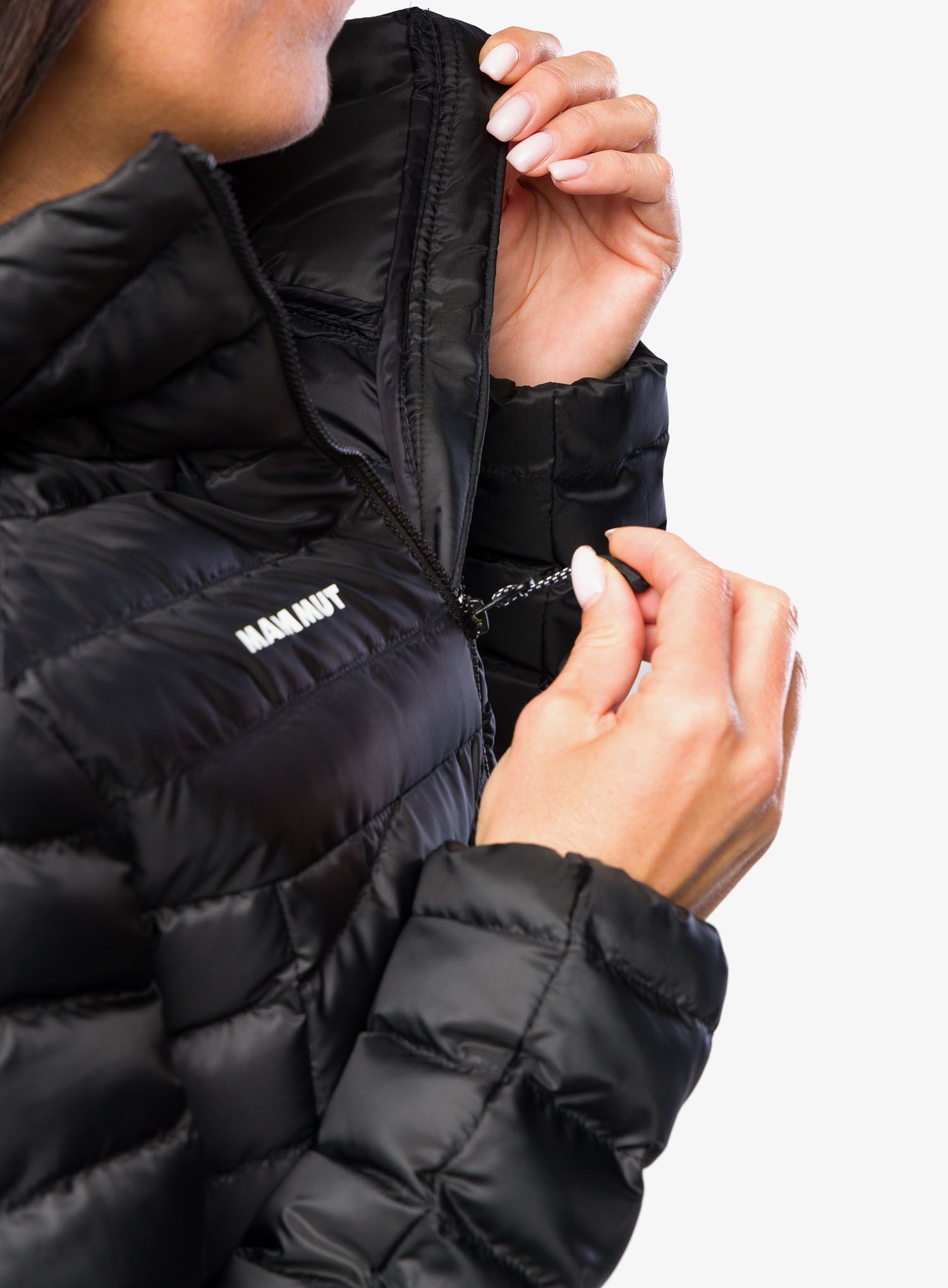 Zateplená bunda dámská Mammut Albula IN Hooded Jacket - black