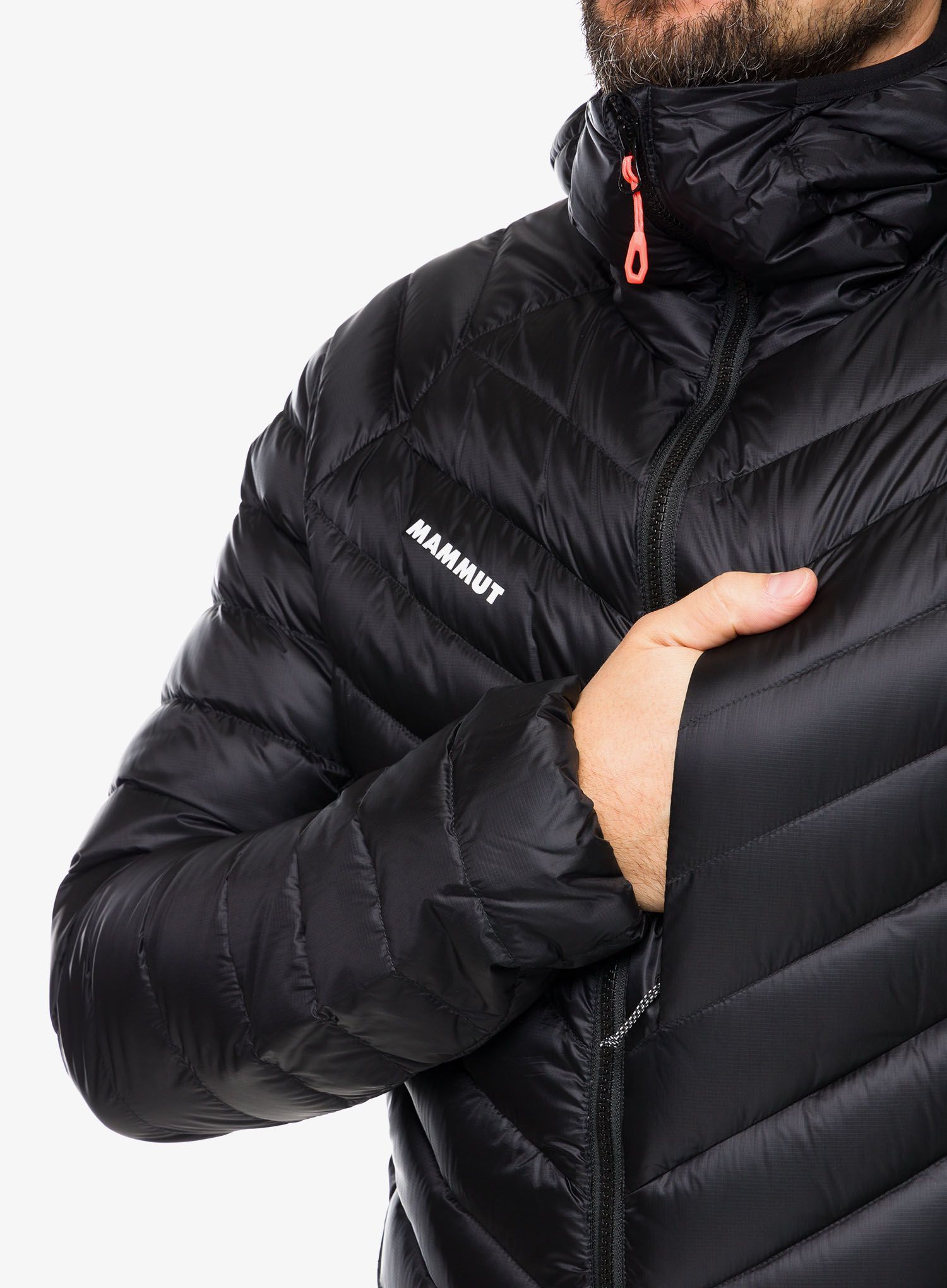 Péřová bunda Mammut Broad Peak IN Hooded Jacket - black