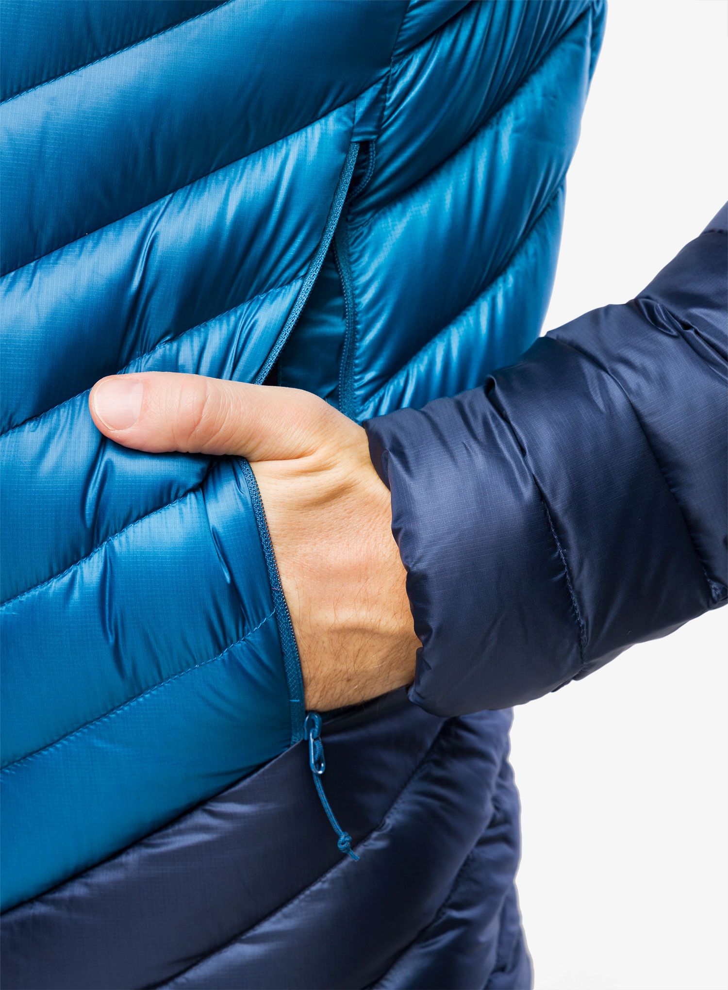 Péřová bunda Mammut Broad Peak IN Hooded Jacket - deep ice/marine