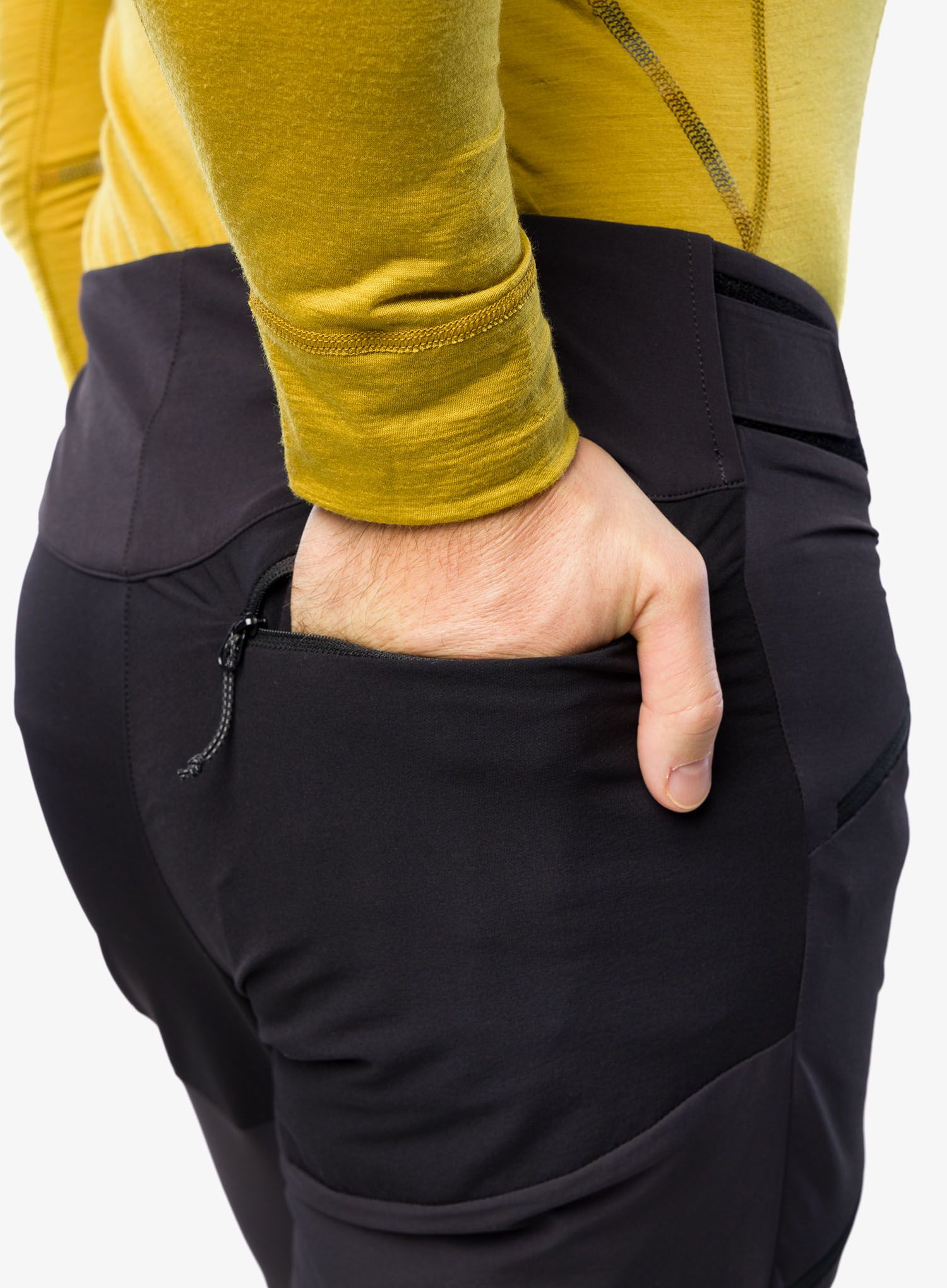 Softshell kalhoty Mammut Courmayeur SO Pants - black
