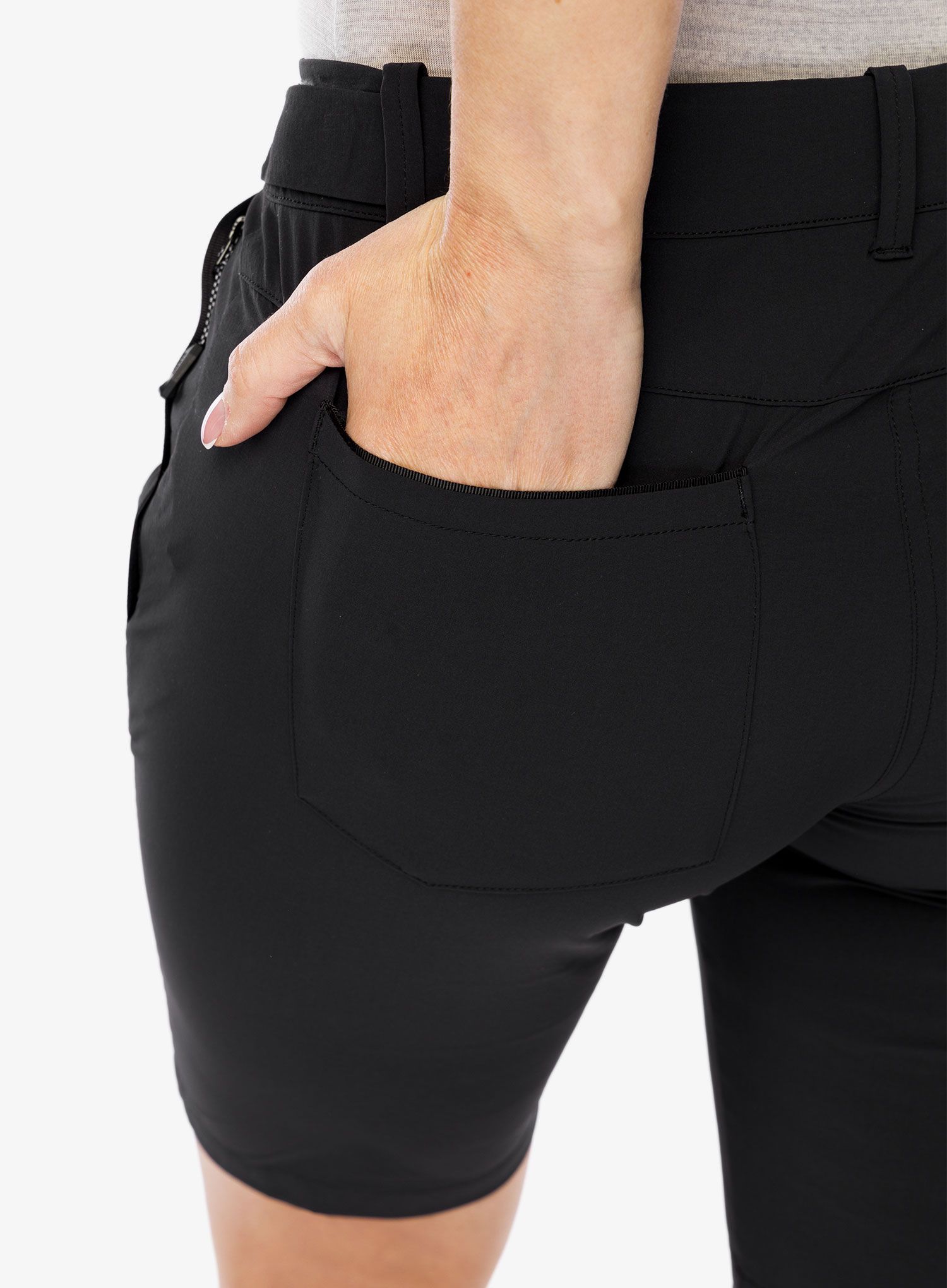 Kraťasy dámské Mammut Runbold Shorts - black