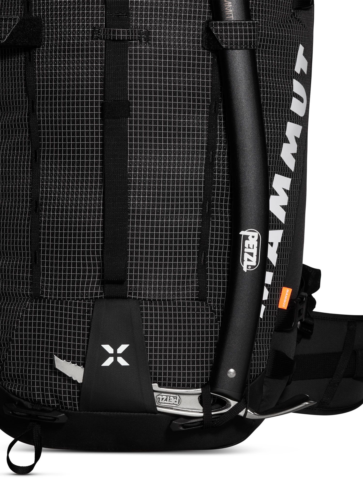 Batoh na hory Mammut Trion 38 - black