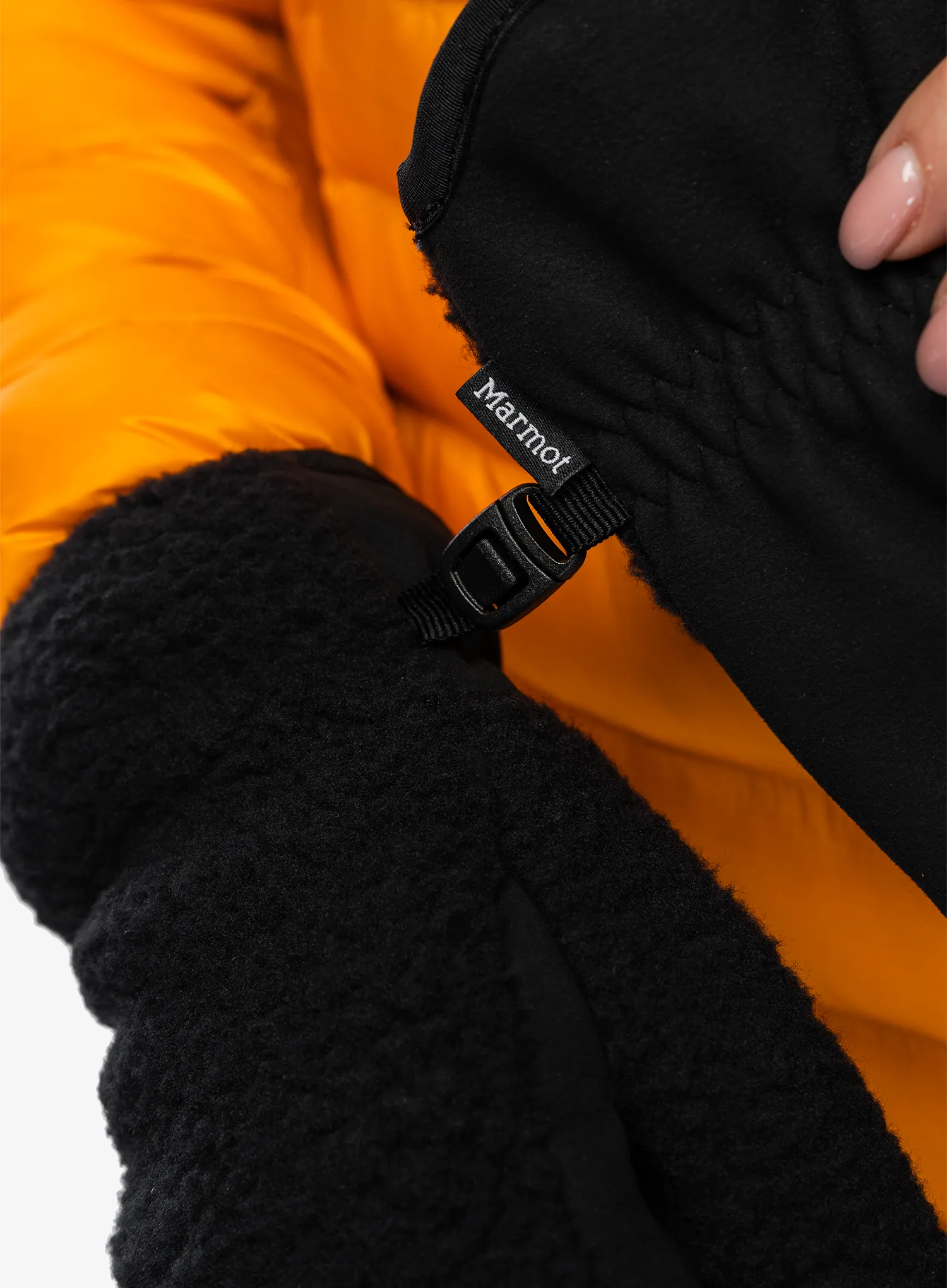 Dotykové rukavice Marmot Fuzzy Wuzzy Glove - black