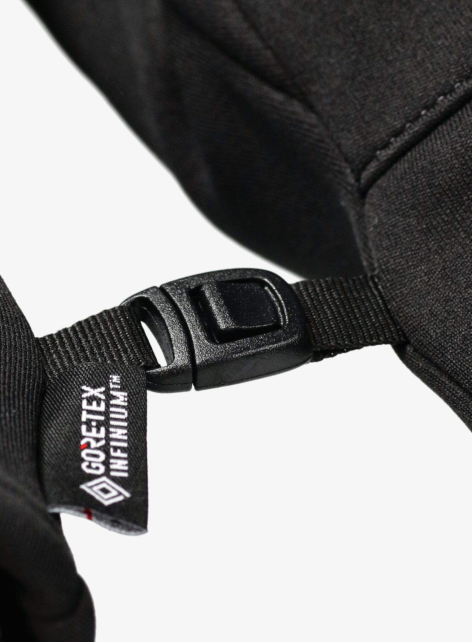 Softshellové rukavice Marmot Infinium Windstopper Glove - black/black