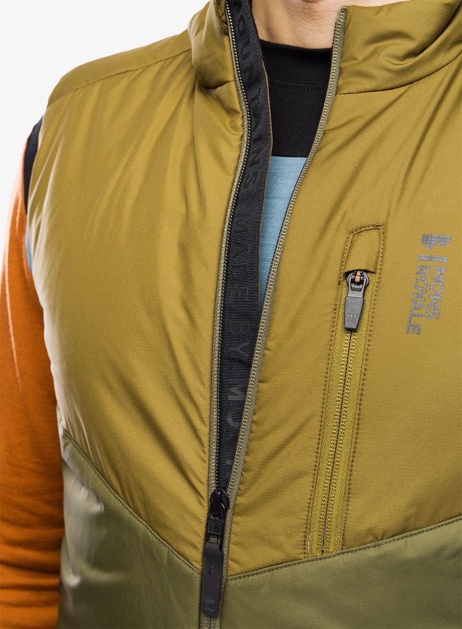 Zateplená vesta Mons Royale Arete Wool Insulation Vest - forest floor