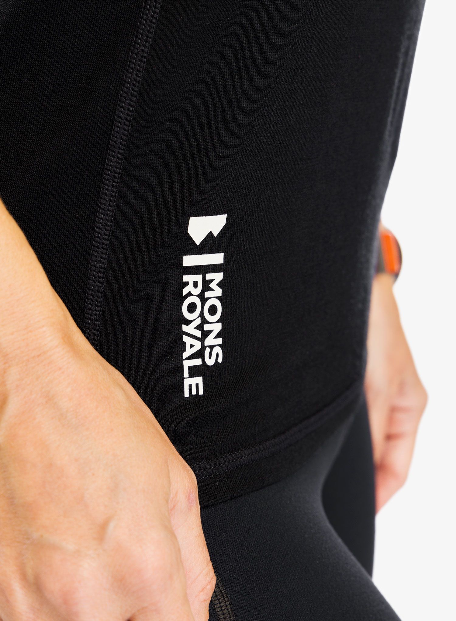 Dámské termoaktivní tričko Mons Royale Bella Tech Tee - black