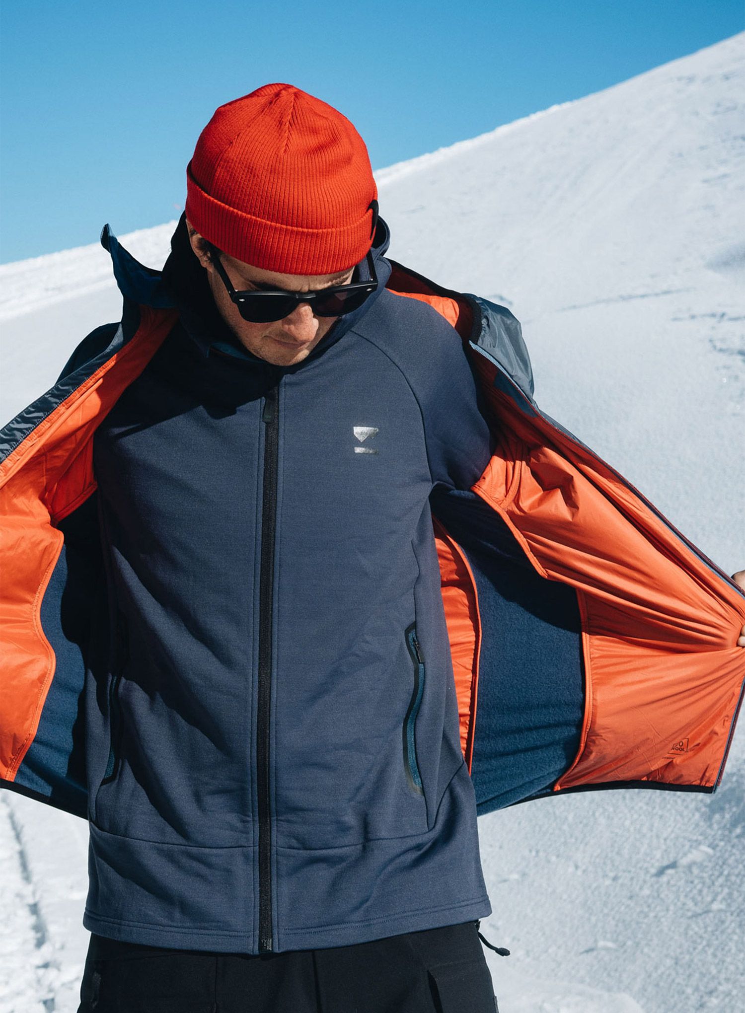 Mikina s kapucí Mons Royale Nevis Merino Fleece Hood - midnight