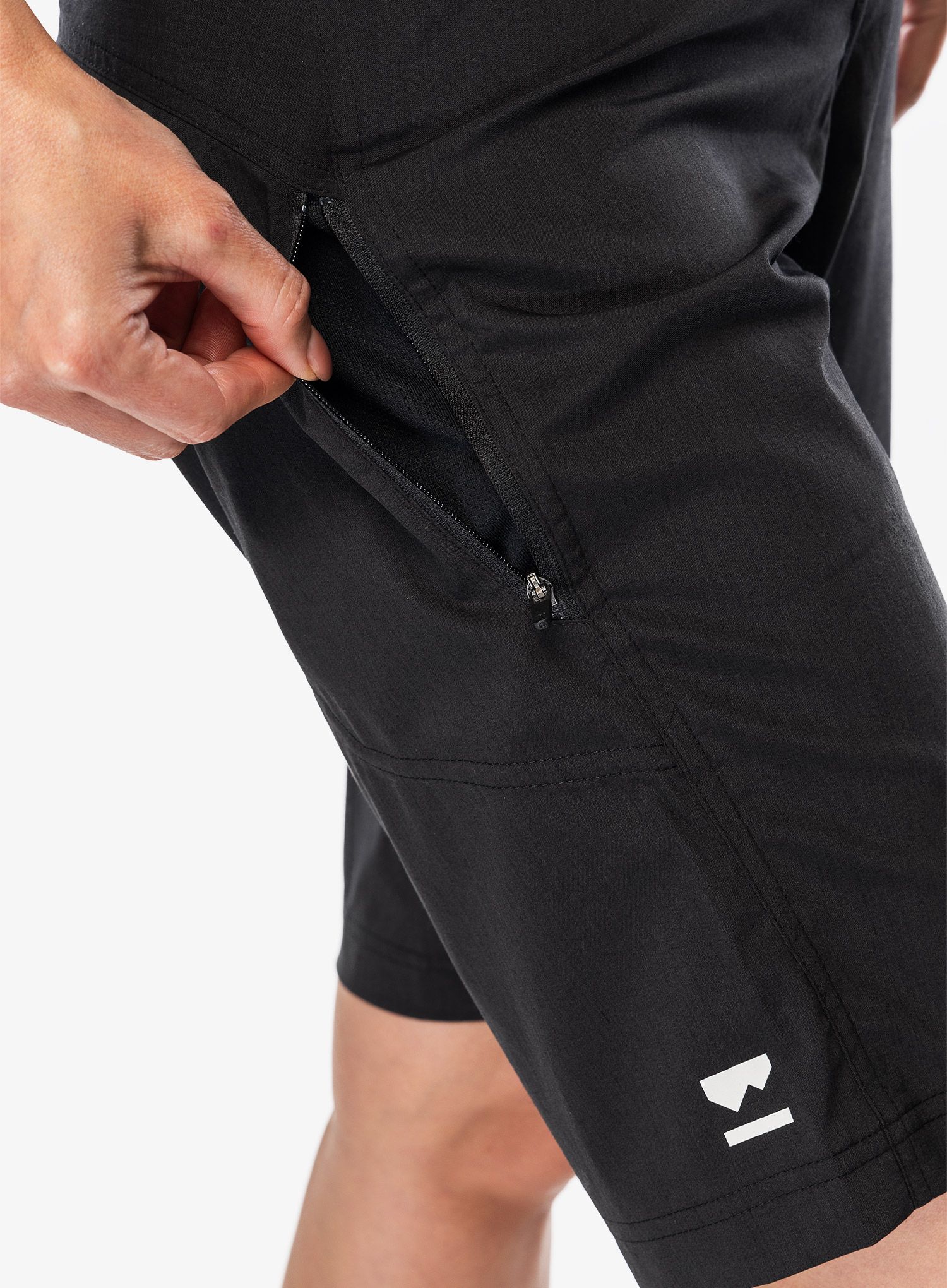 Cyklistické kraťasy dámské Mons Royale Virage Bike Shorts 2.0 - black