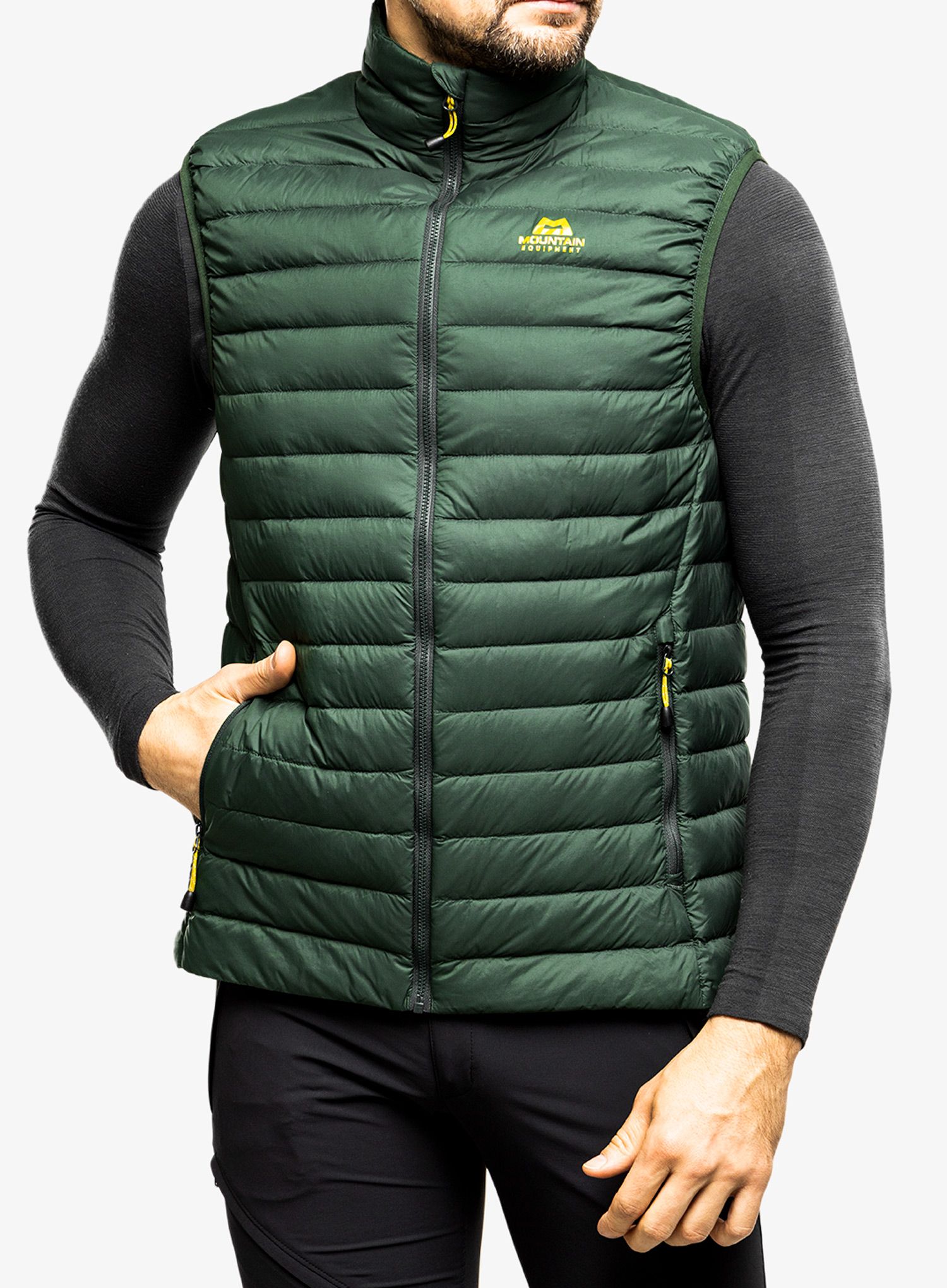 Péřová vesta Mountain Equipment Earthrise Vest - conifer