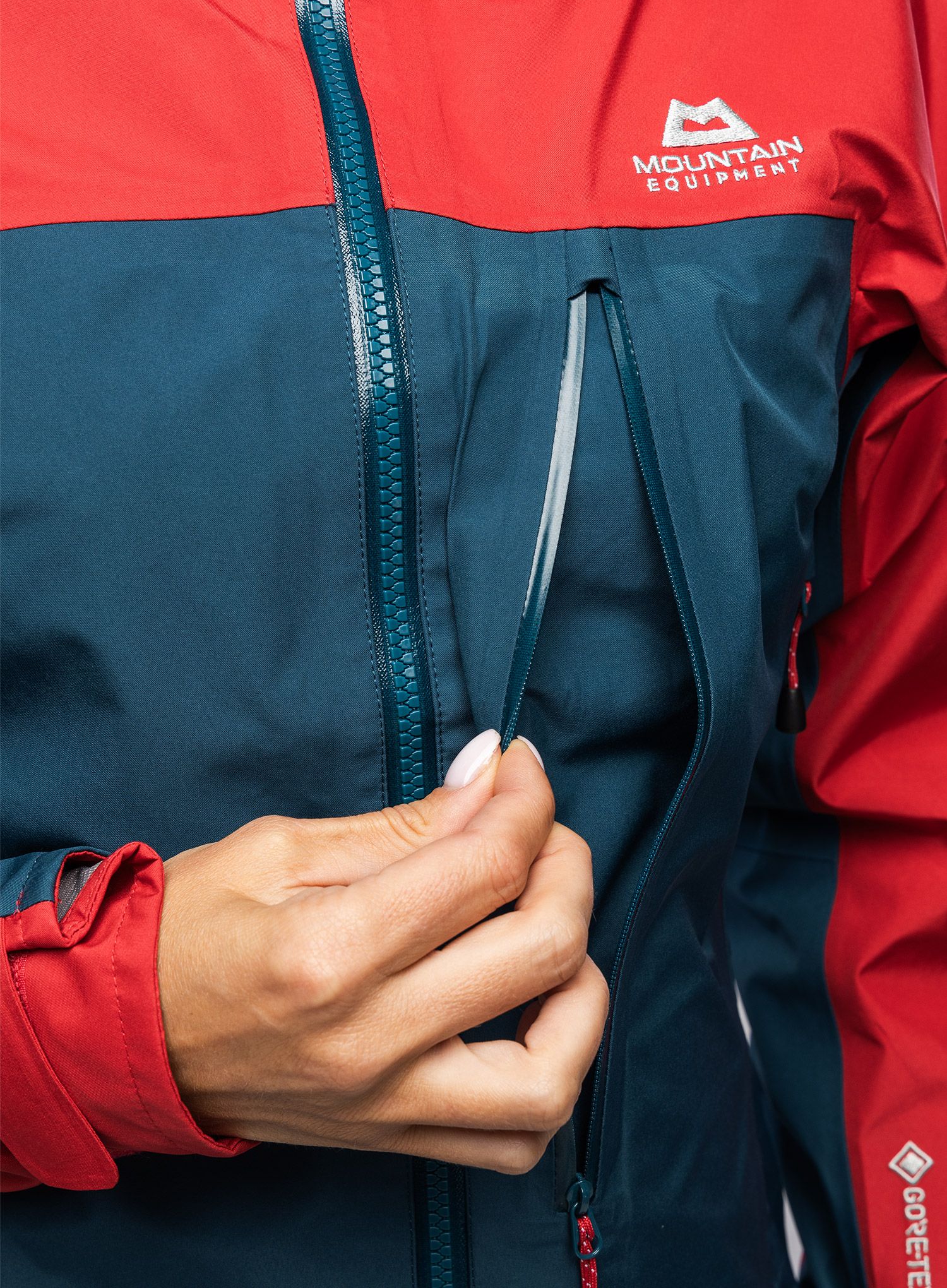 Dámská bunda na hory Mountain Equipment Makalu Jacket - majolica/capsicum