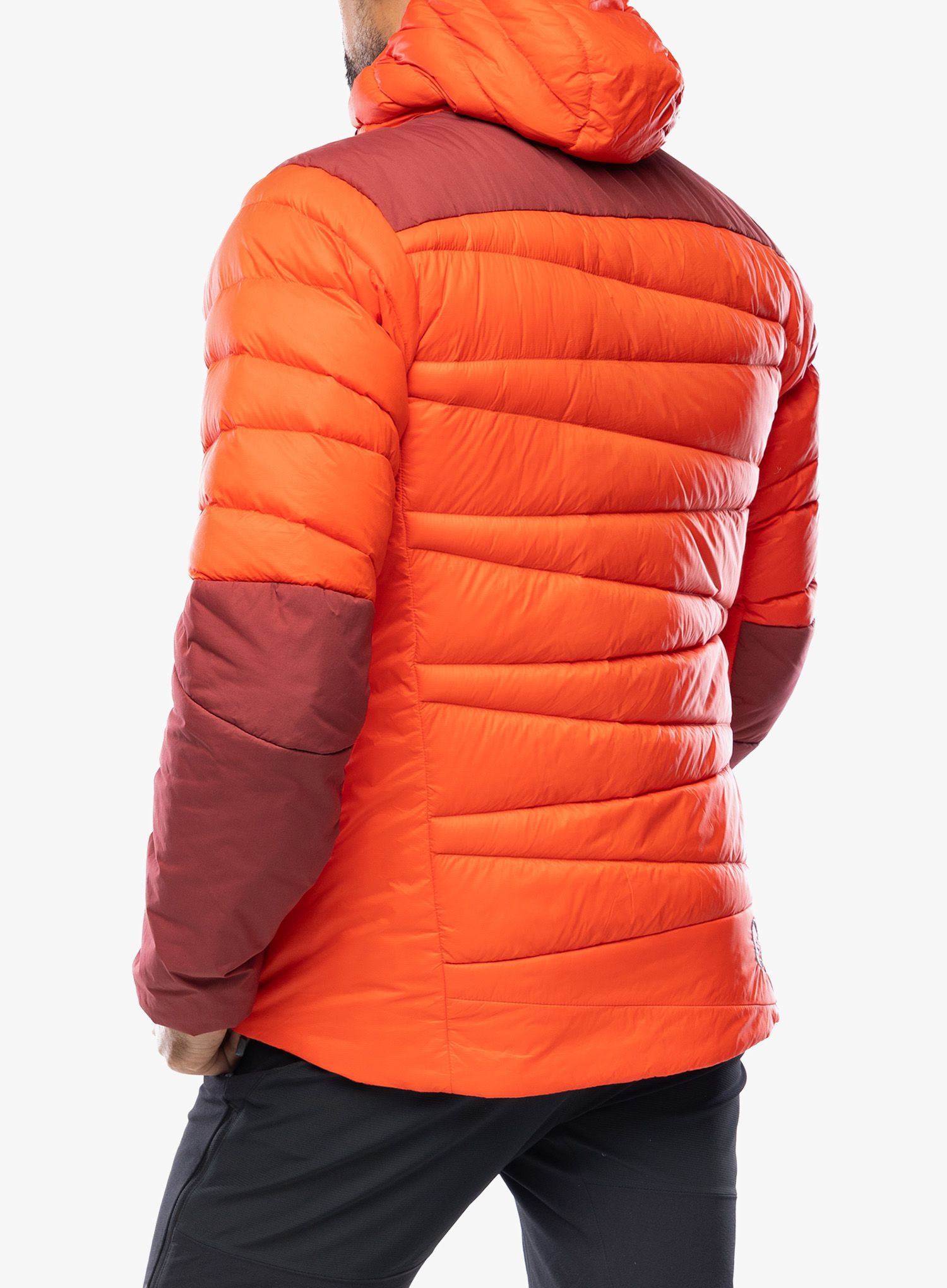 Péřová bunda Norrona Falketind Down750 Hood - arednalin/rhubarb
