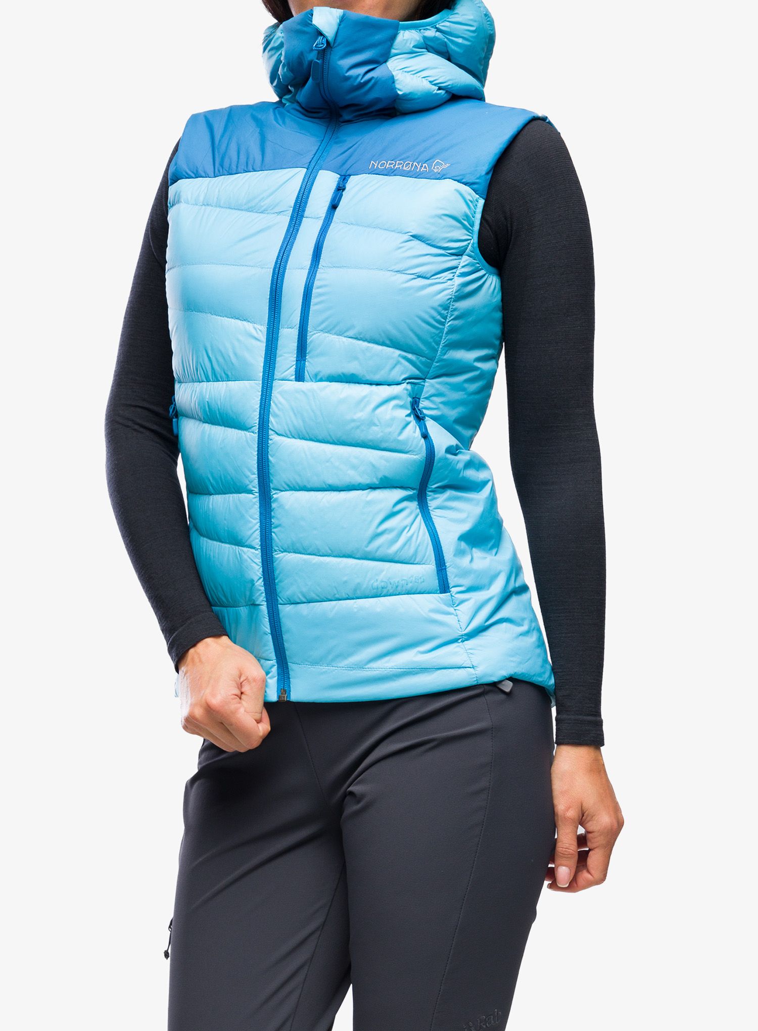 Péřová vesta dámská Norrona Falketind Down750 Vest - aquarius/mykonos blue