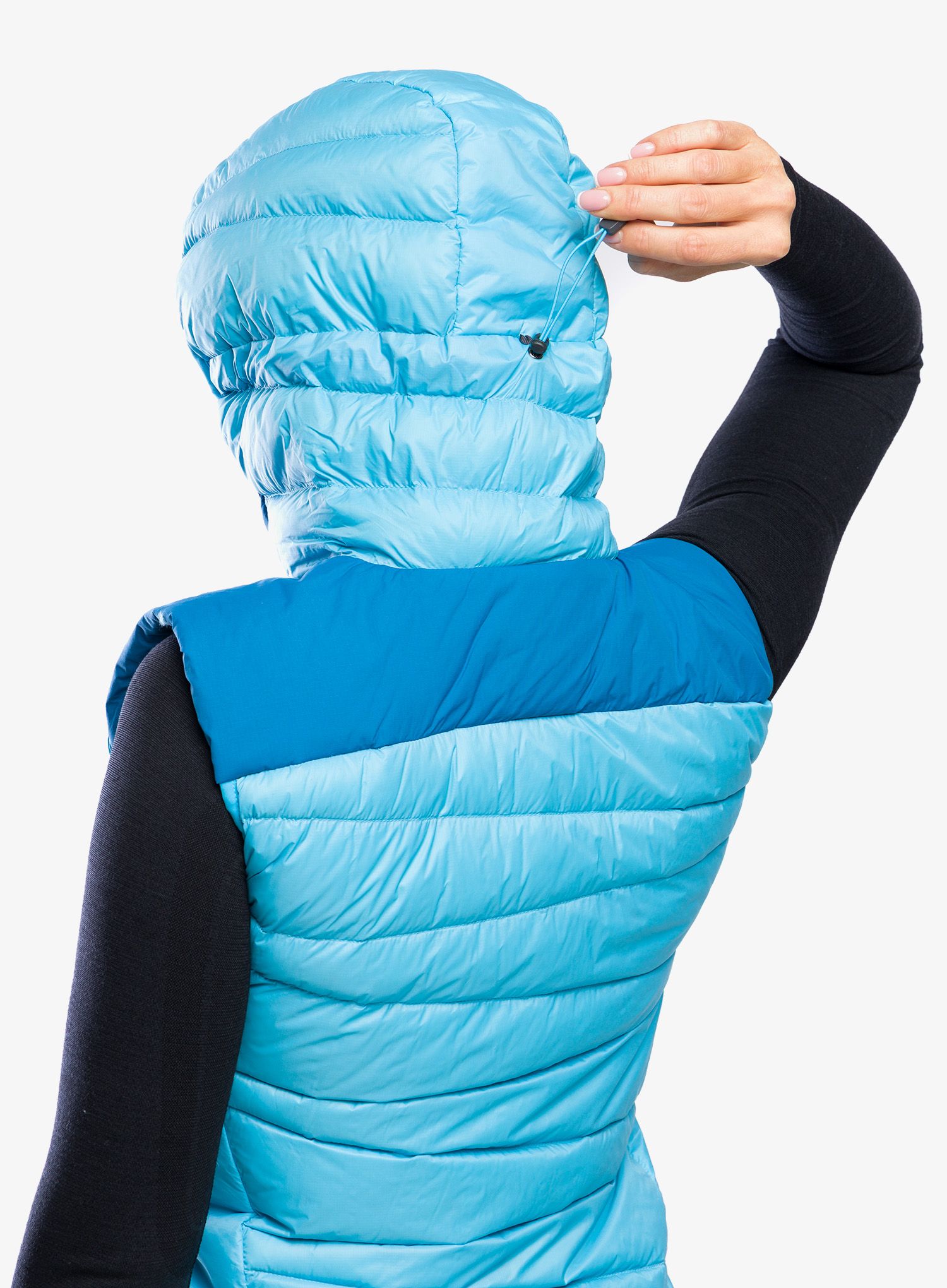 Péřová vesta dámská Norrona Falketind Down750 Vest - aquarius/mykonos blue