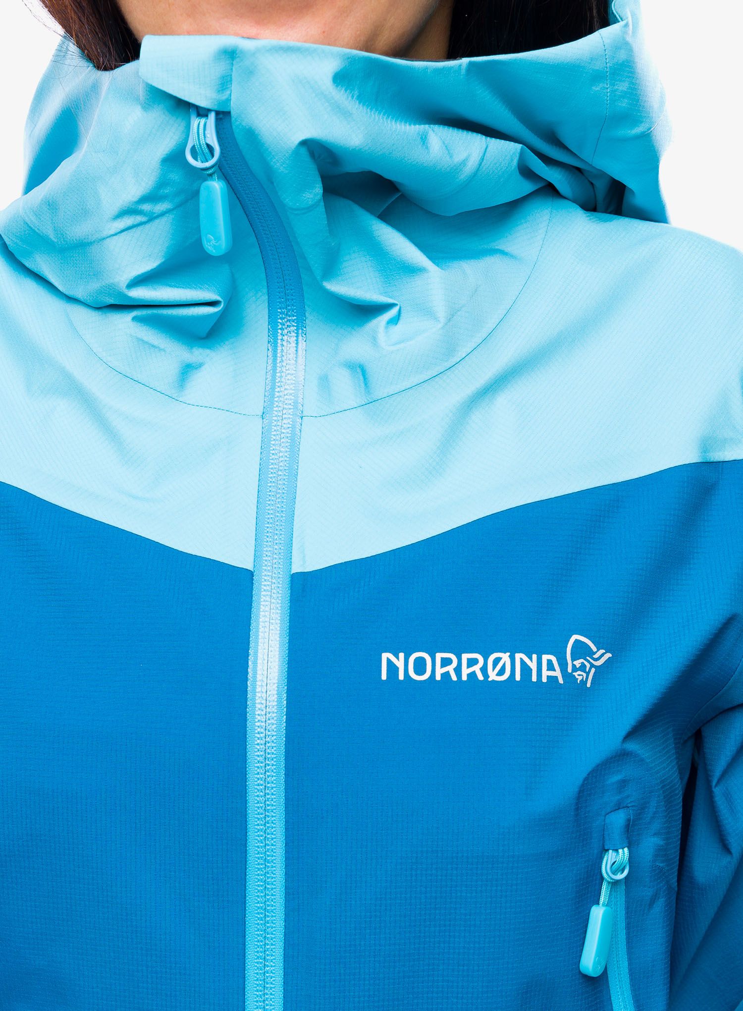 Dámská nepromokavá bunda s membránou Norrona Falketind GORE-TEX Jacket - aquarius/mykonos blue