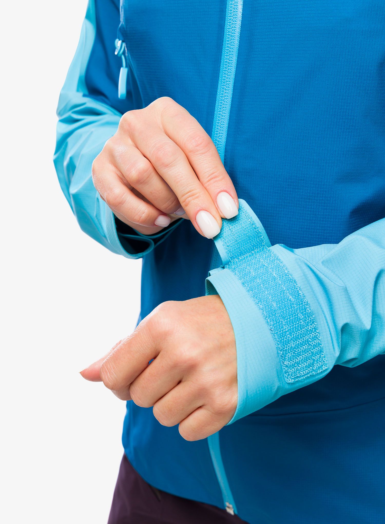 Dámská nepromokavá bunda s membránou Norrona Falketind GORE-TEX Jacket - aquarius/mykonos blue
