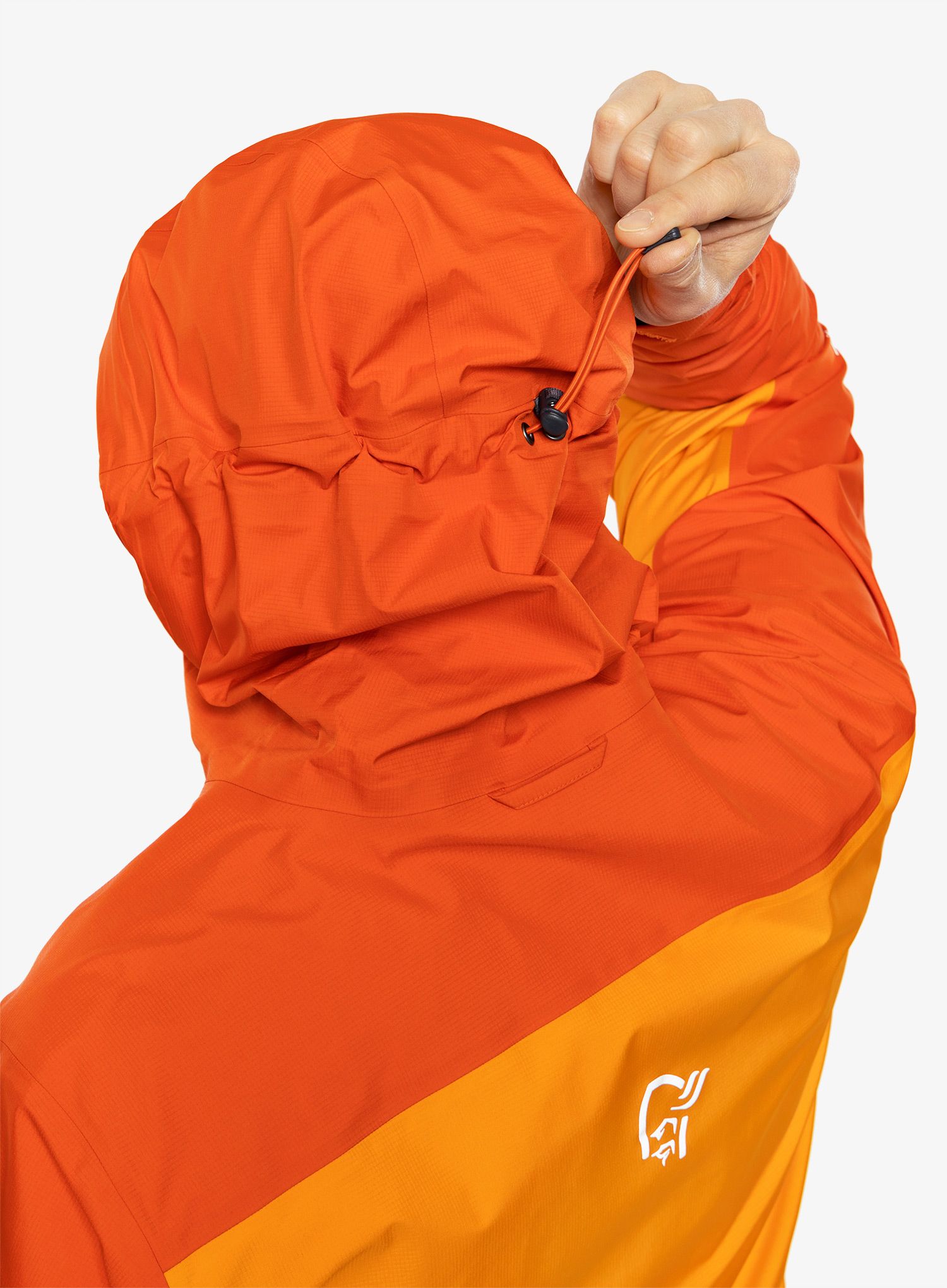 Pánská bunda Norrona Falketind GORE-TEX Jacket - arednalin/orange popsicle