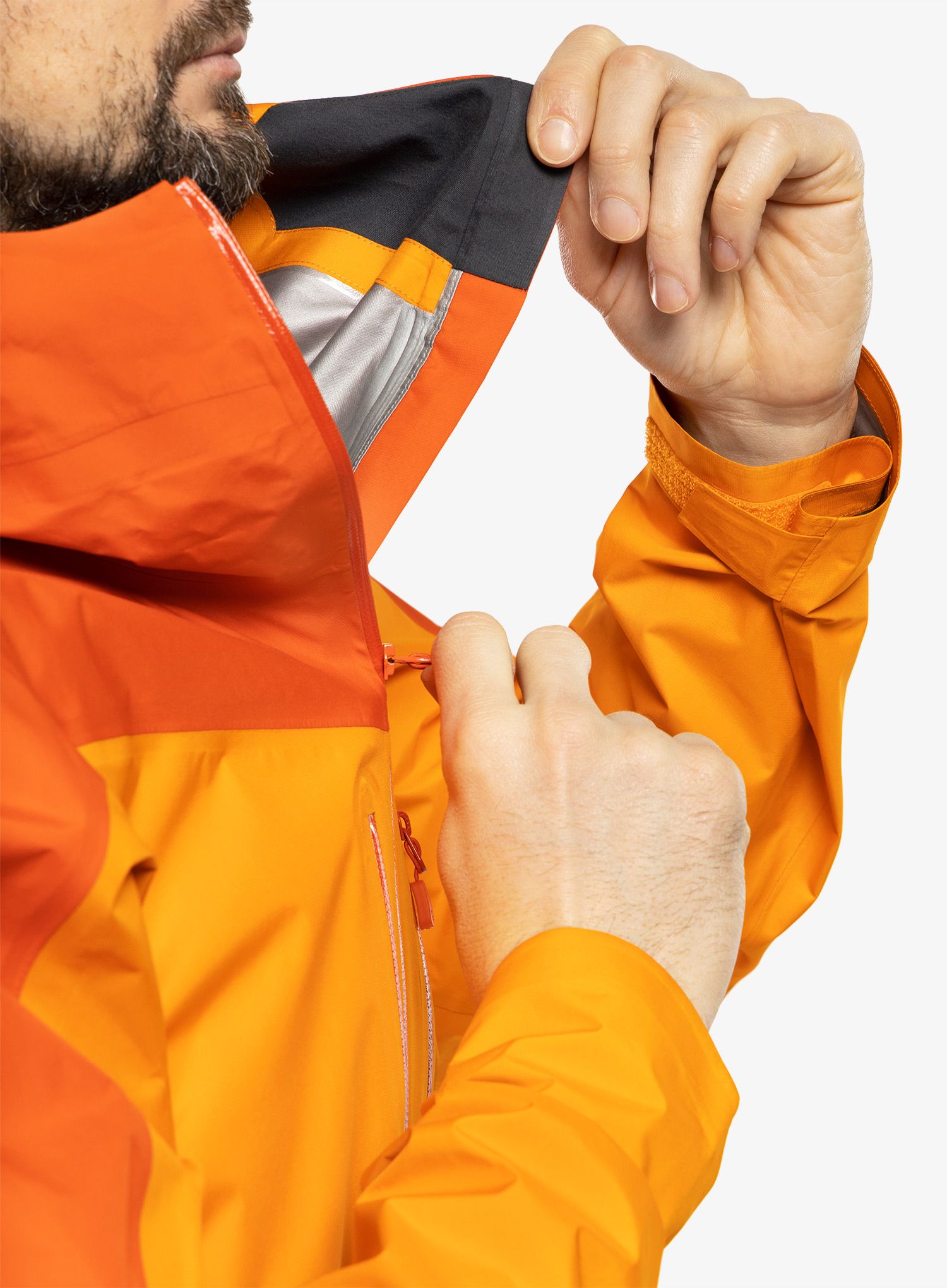 Membránová bunda Norrona Falketind Gore-Tex Paclite Jacket - arednalin/popsicle