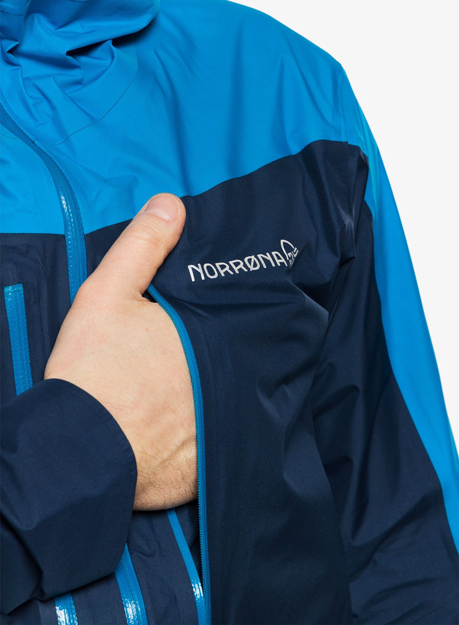 Pánská bunda Norrona Falketind Gore-Tex Paclite Jacket - hawaiian surf/indigo night