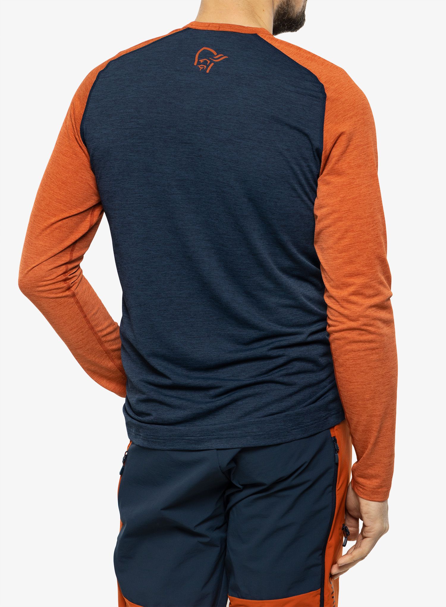 Cyklistická mikina Norrona Fjora Equaliser Lightweight LS - rooibos tea/indigo night