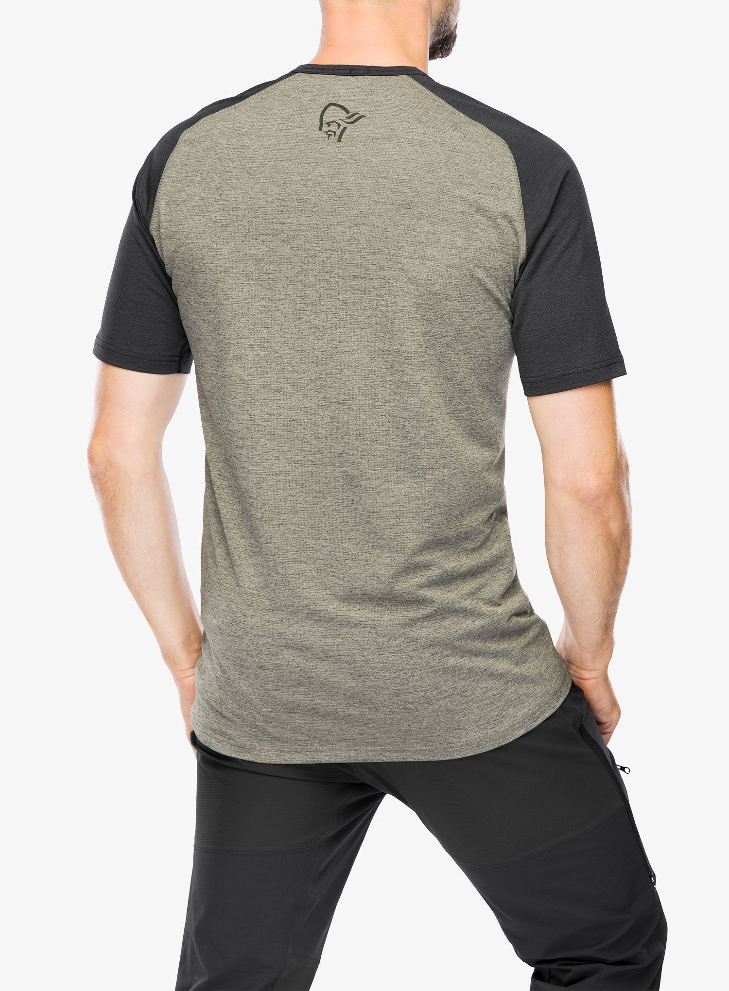Triko na kolo Norrona Fjora Equaliser Lightweight T-Shirt - olive night