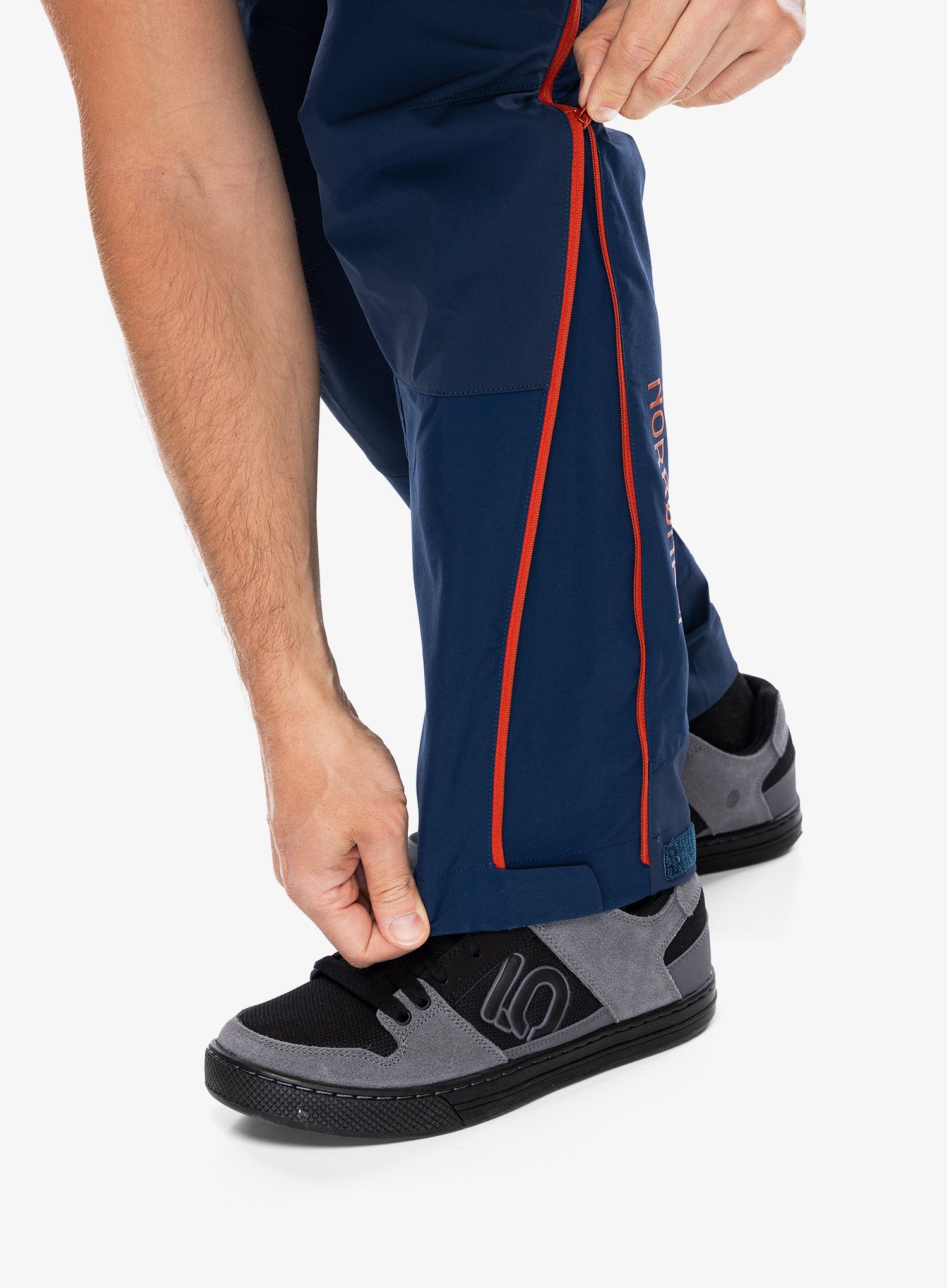 Kalhoty Norrona Fjora Flex1 Pants - indigo night/rooibos tea