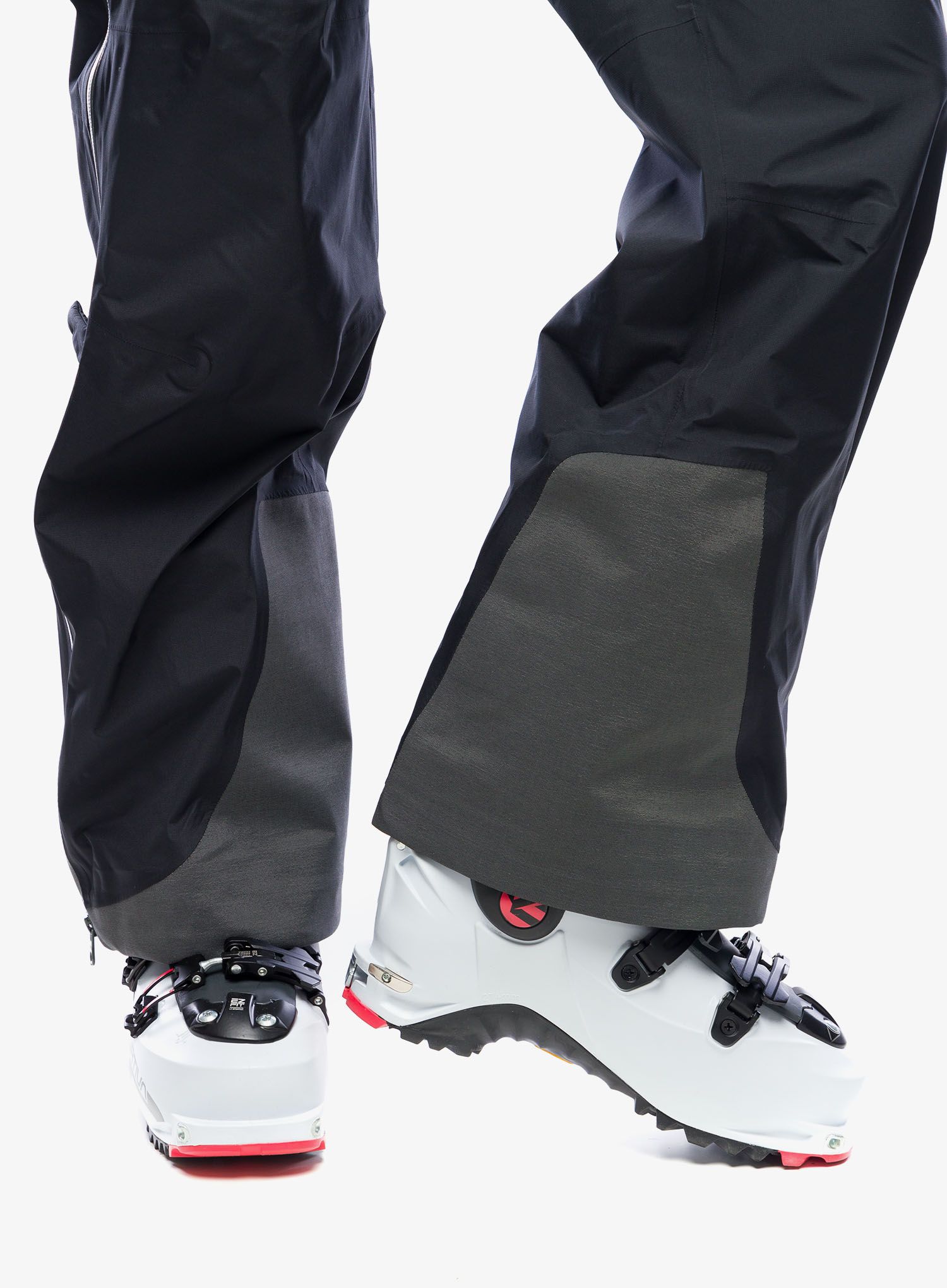 Kalhoty dámské Norrona Lyngen Gore-Tex Paclite Overpants – caviar/grey