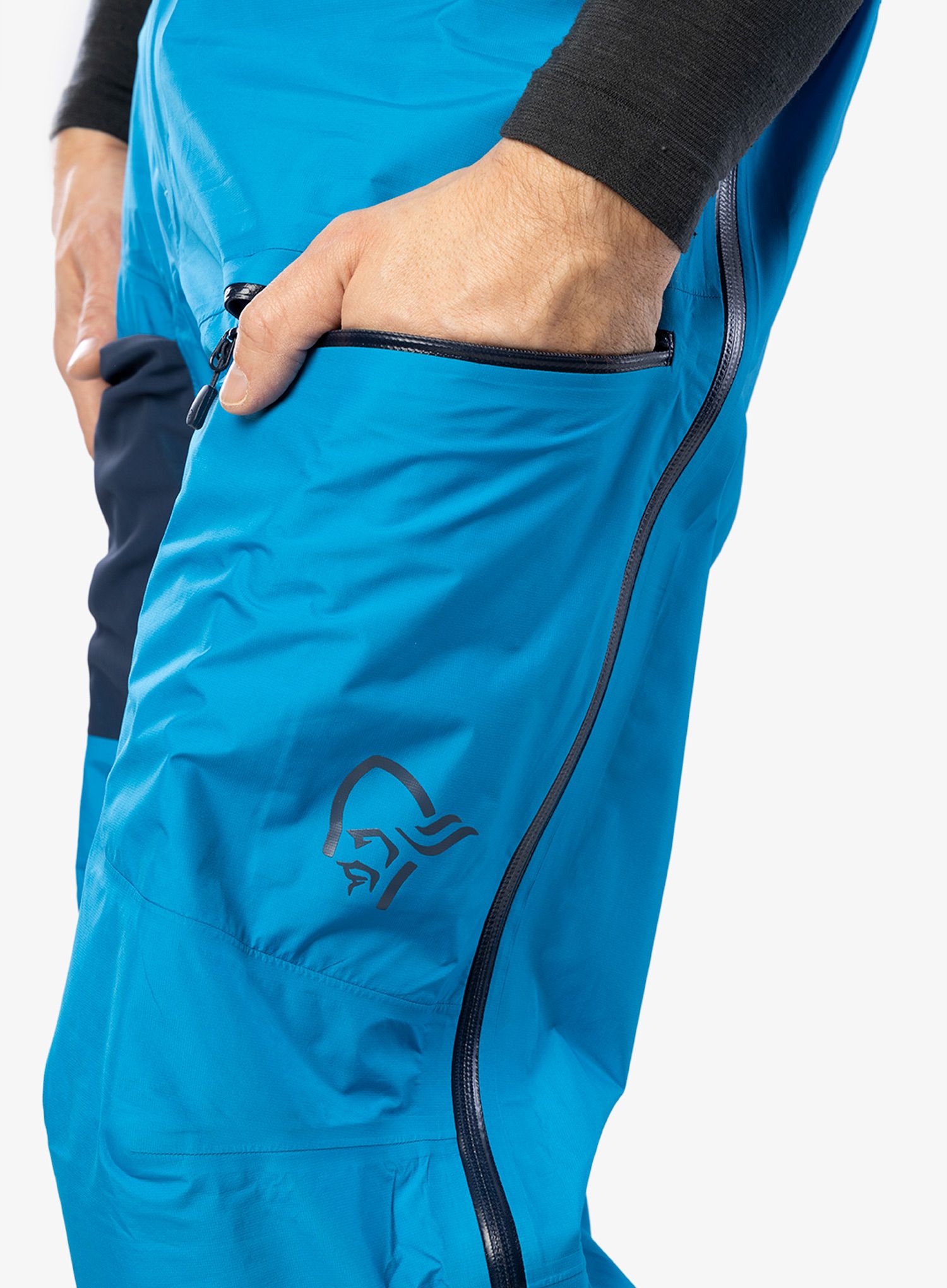 Skialpové kalhoty Norrona Lyngen Gore-Tex Paclite Overpants