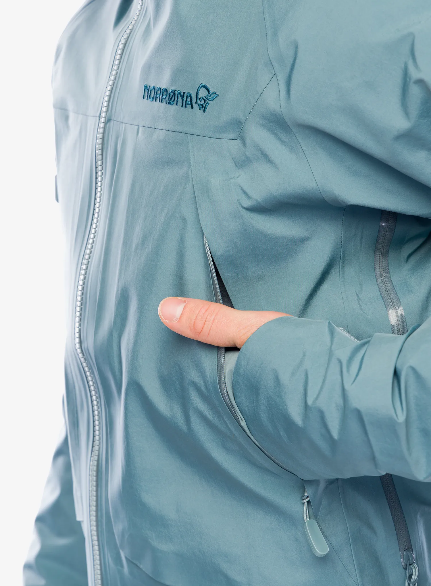 Bunda s membránou Norrona More GORE-TEX Jacket - trooper