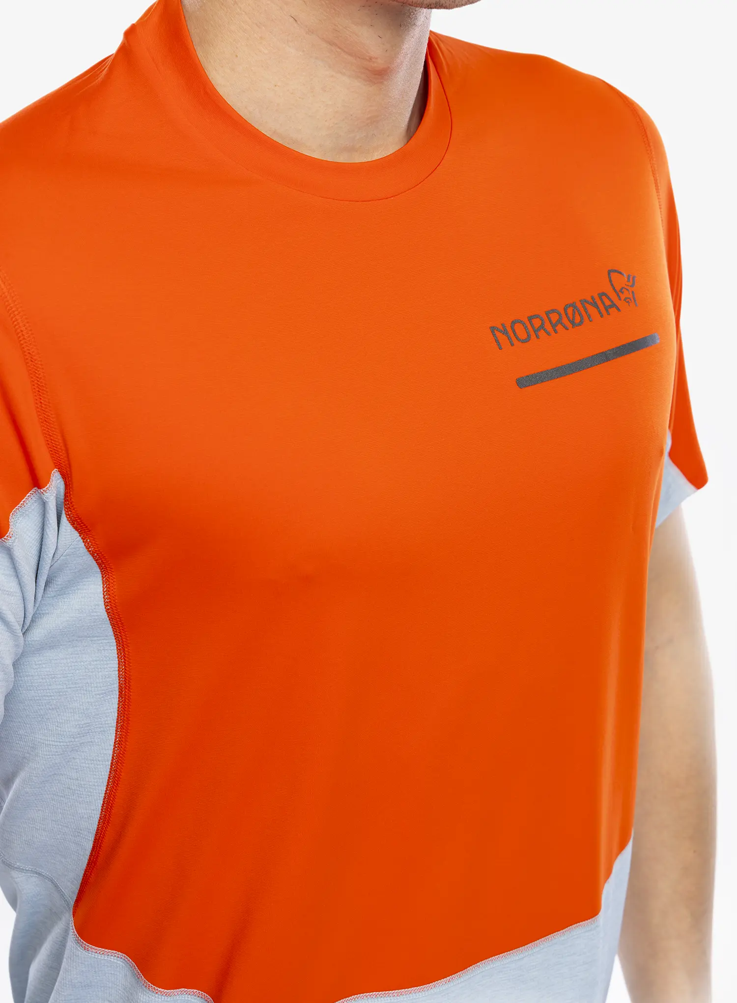 Běžecké triko Norrona Senja Equaliser Lightweight T-Shirt - arednalin