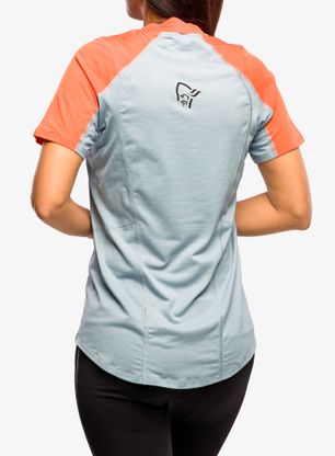 Běžecké tričko dámské Norrona Senja Equaliser Lightweight T-Shirt - flamingo