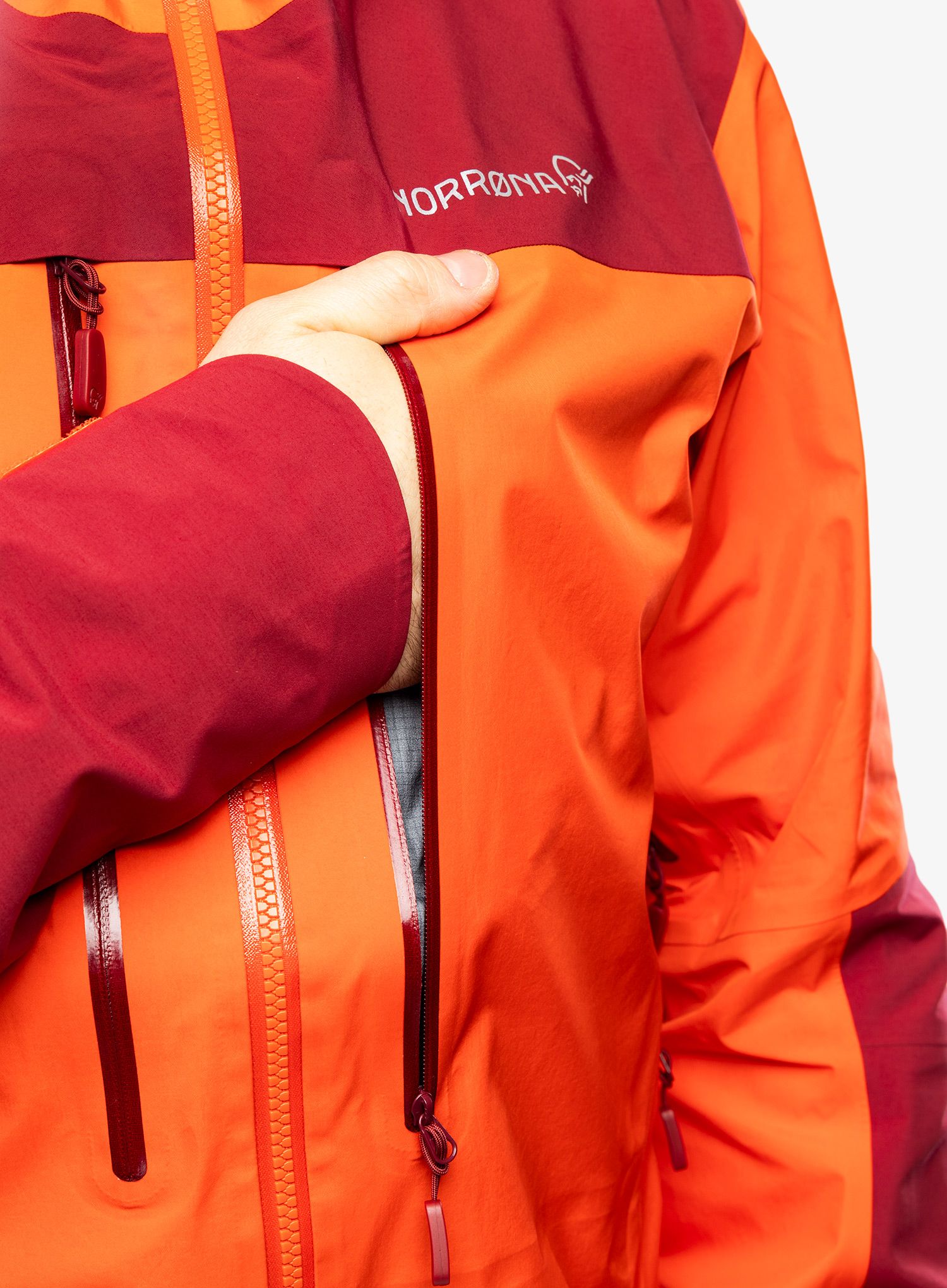 Bunda s membránou Norrona Trollveggen GORE-TEX Pro Light Jacket - arednalin/rhubarb