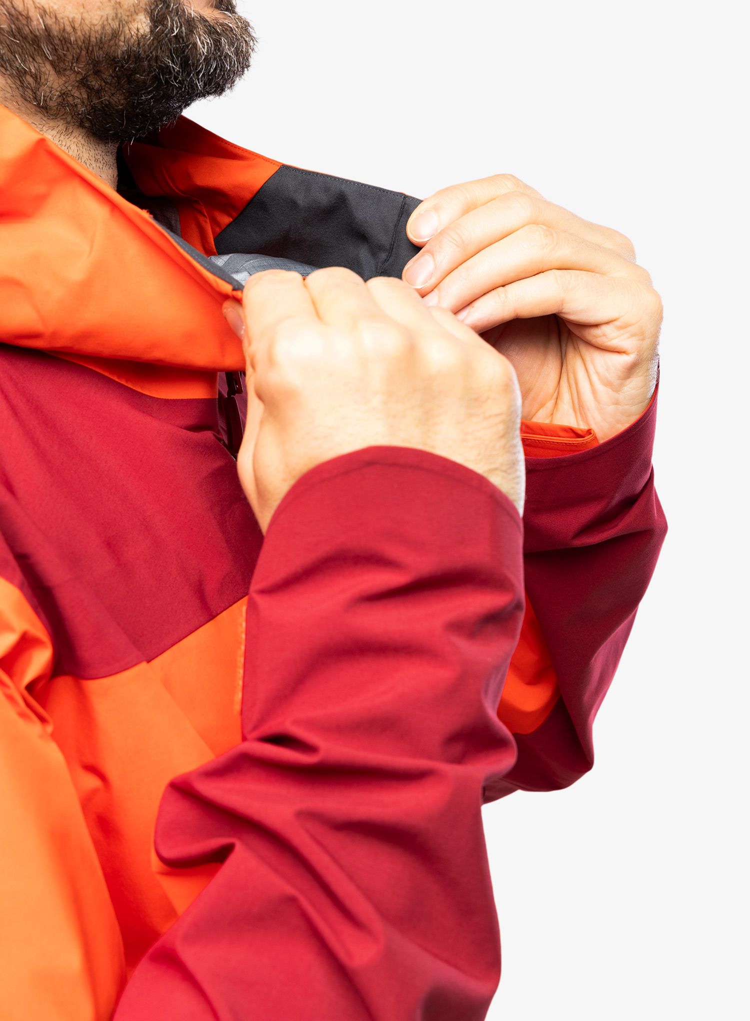 Bunda s membránou Norrona Trollveggen GORE-TEX Pro Light Jacket - arednalin/rhubarb