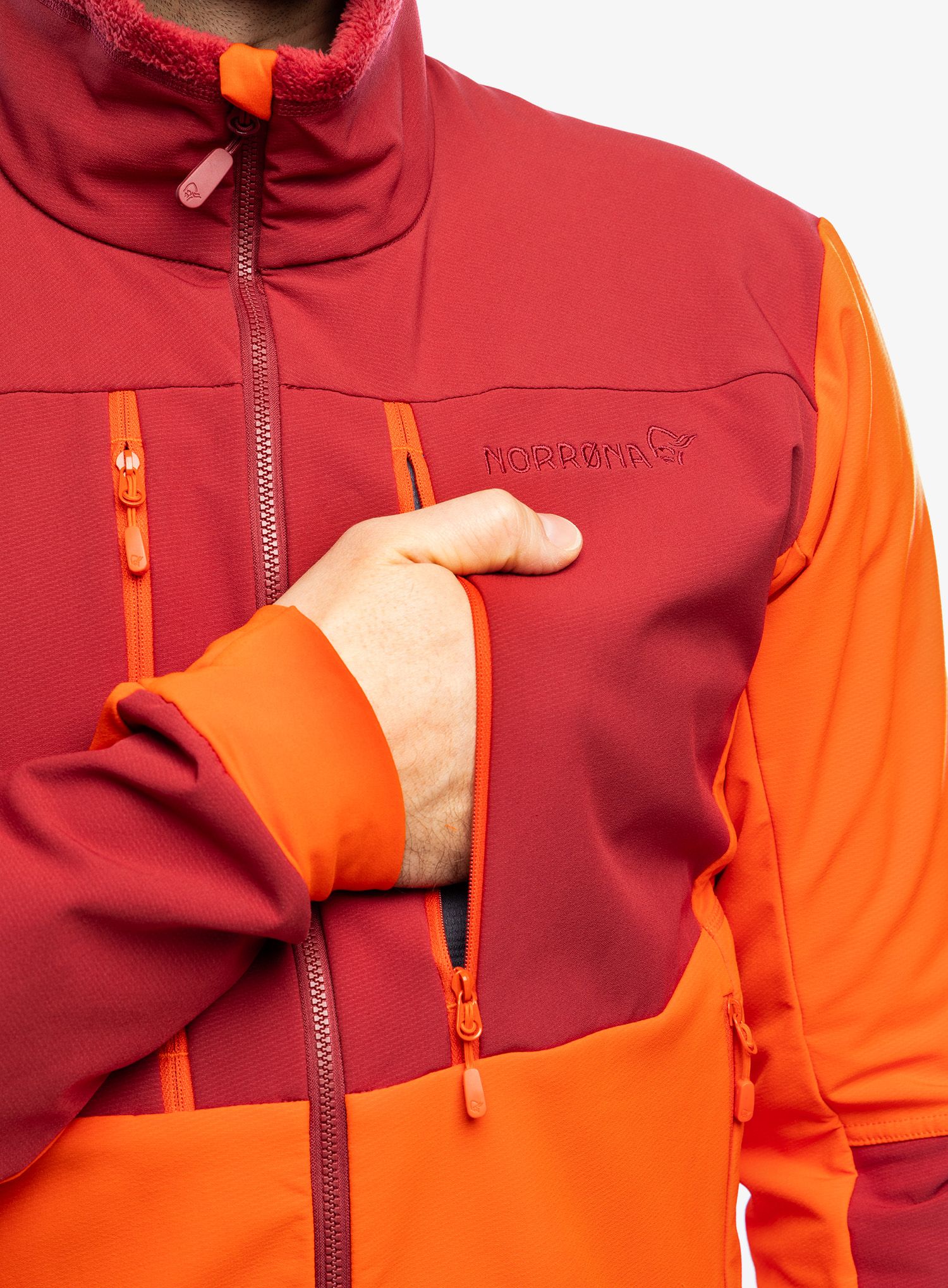 Softshellová bunda pánská Norrona Trollveggen Hiloflex200 Jacket - arednalin/rhubarb