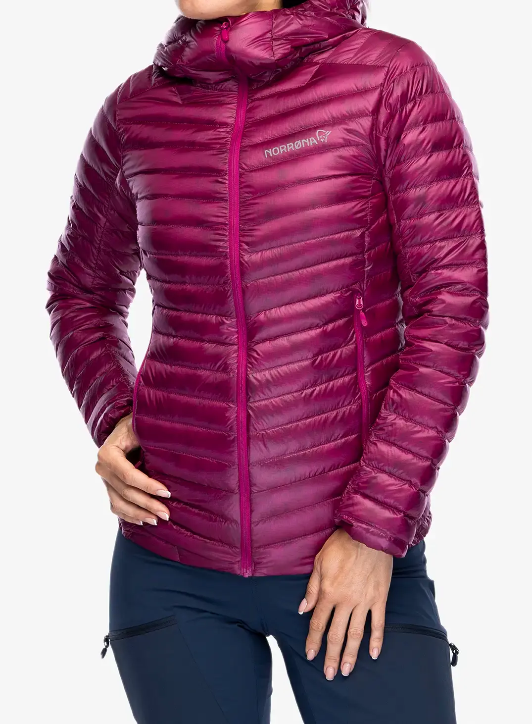 Dámská péřová bunda Norrona Trollveggen Superlight Down800 Hood - festival fuchsia