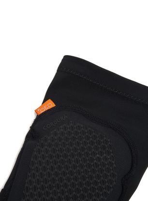 Chrániče loktů na kolo Oakley All Mountain D30 Elbow GRD - blackout