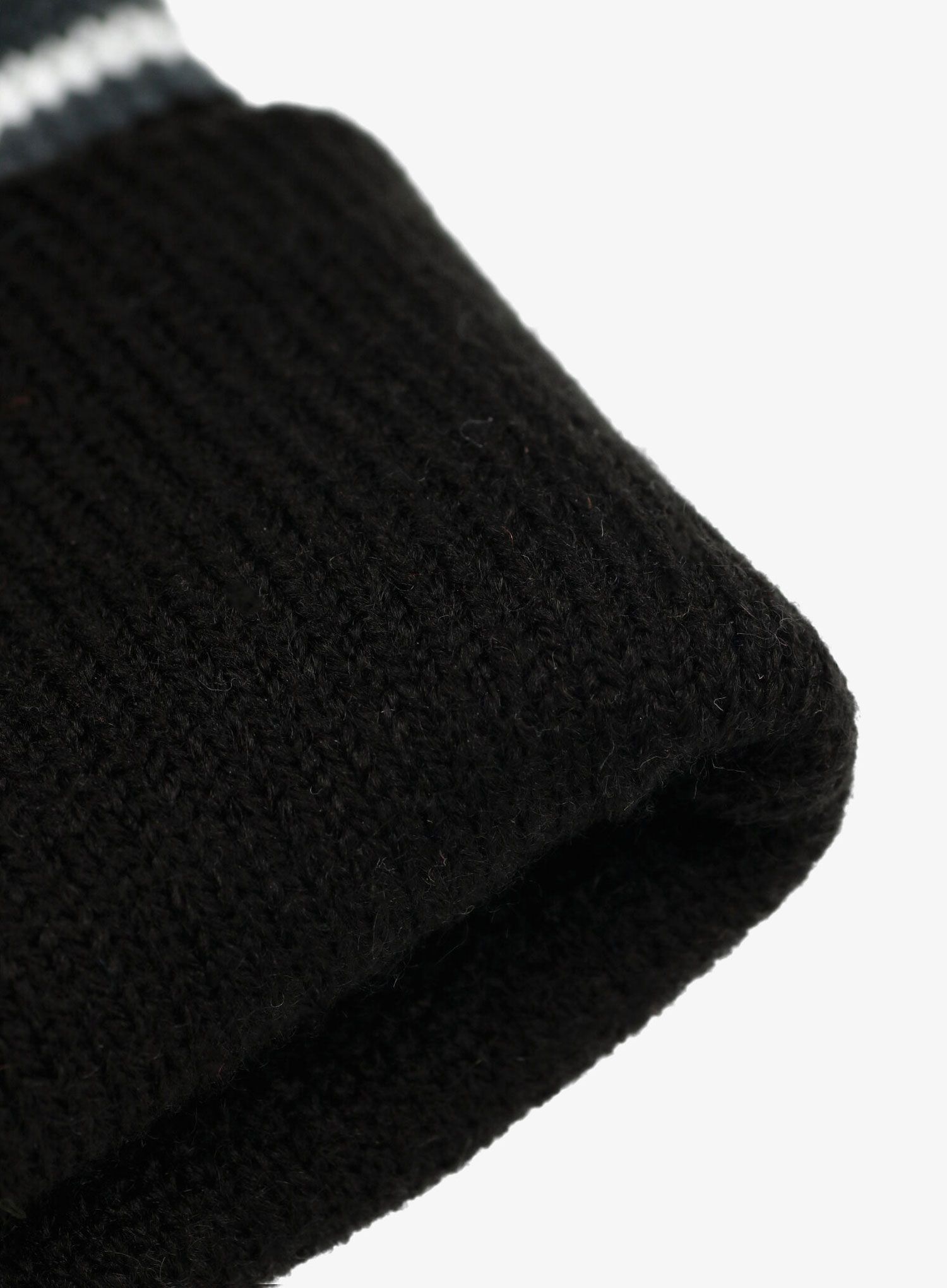 Zimní čepice Oakley Factory Cuff Beanie - blackout