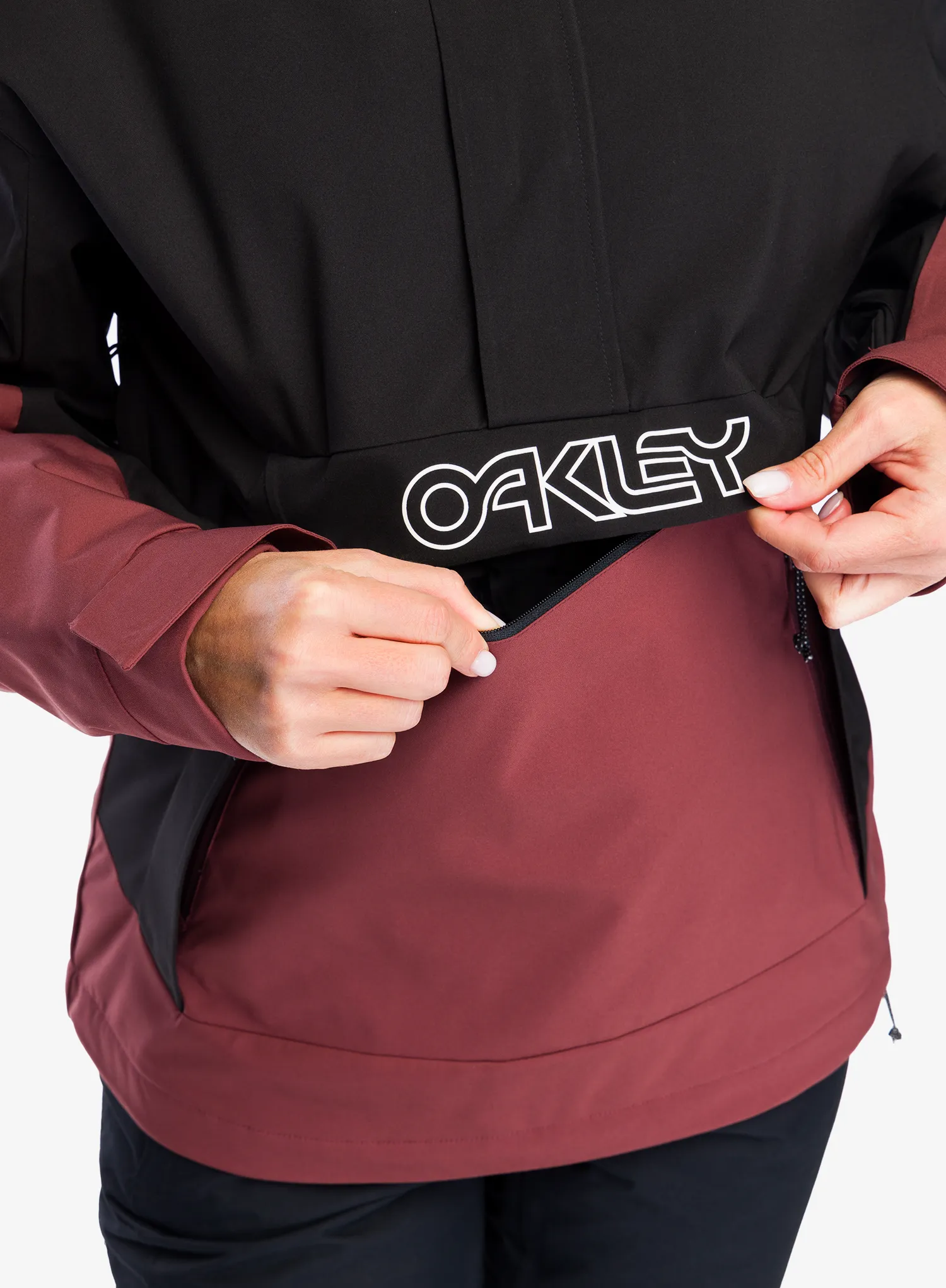 Zateplená bunda dámská Oakley TNP TBT Insulated Anorak - blackout/grenache