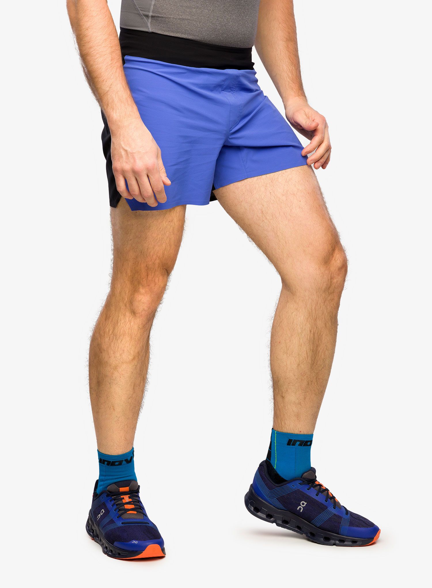 Pánské běžecké kraťasy  On 5 Lightweight Shorts - cobalt/black