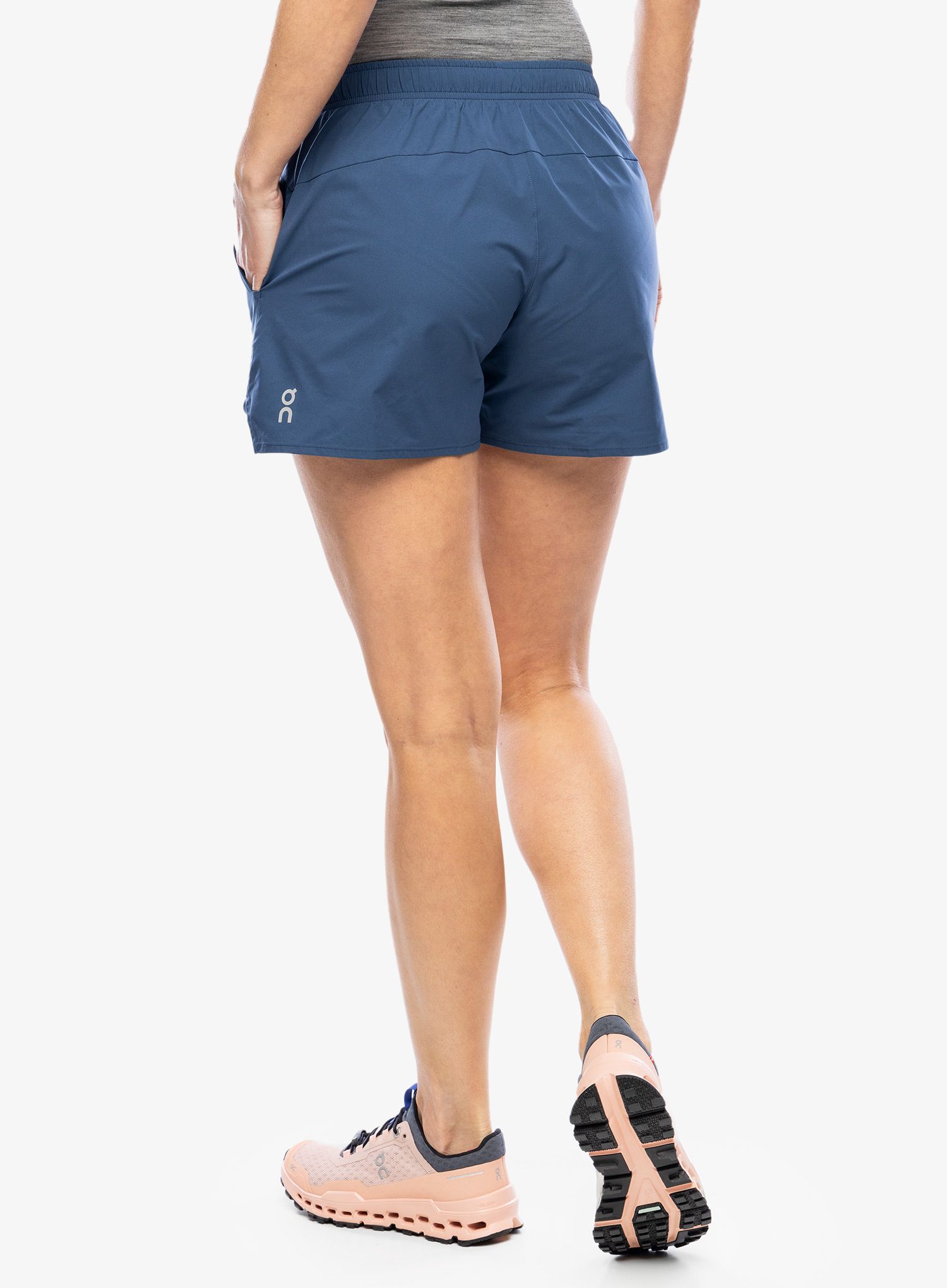 Běžecké kraťasy dámské On Essential Shorts - navy