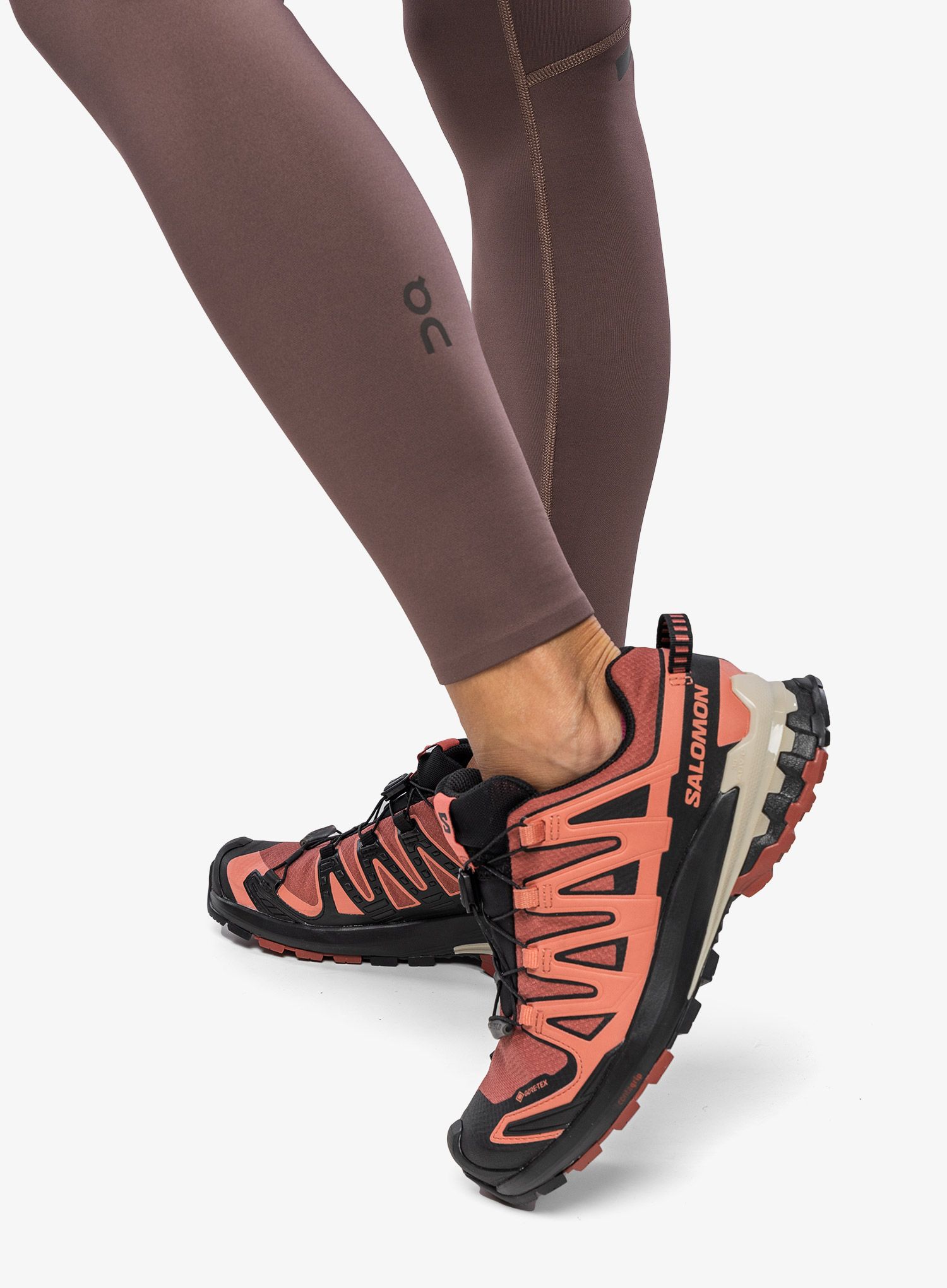 Dámské běžecké legíny On Performance Winter Tights - grape